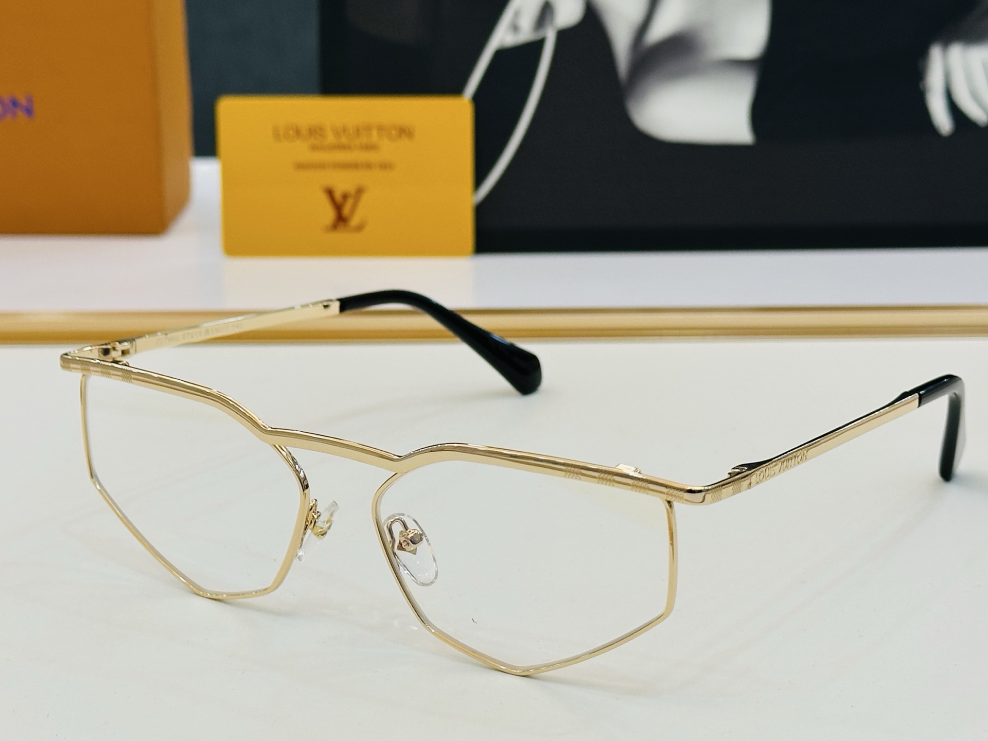 路易家 🎩Z2786U Size：59口17-140   充满活力的 展现独特个性🌟展现大气的你 qj高