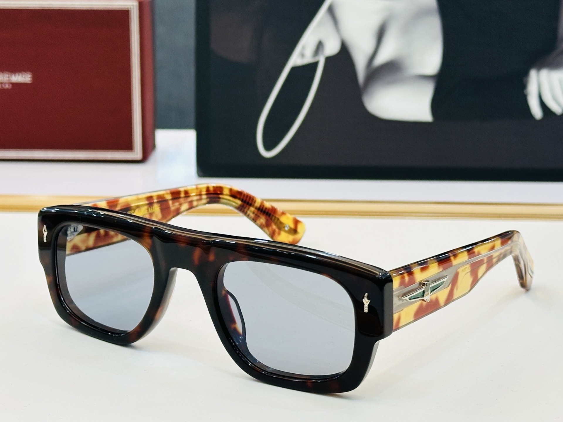 JACQUES MARIE DATTON 日本手工眼镜 镜框採用上板材打造出  SIZE：52口25-1