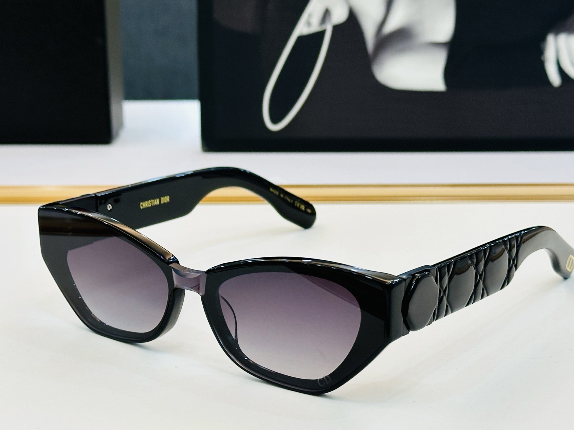 🔻🔻🔻DIO* 迪家 DSGTA37UCR Size：54口18-145 春夏款墨镜 😎🔆 XL搭配镜腿