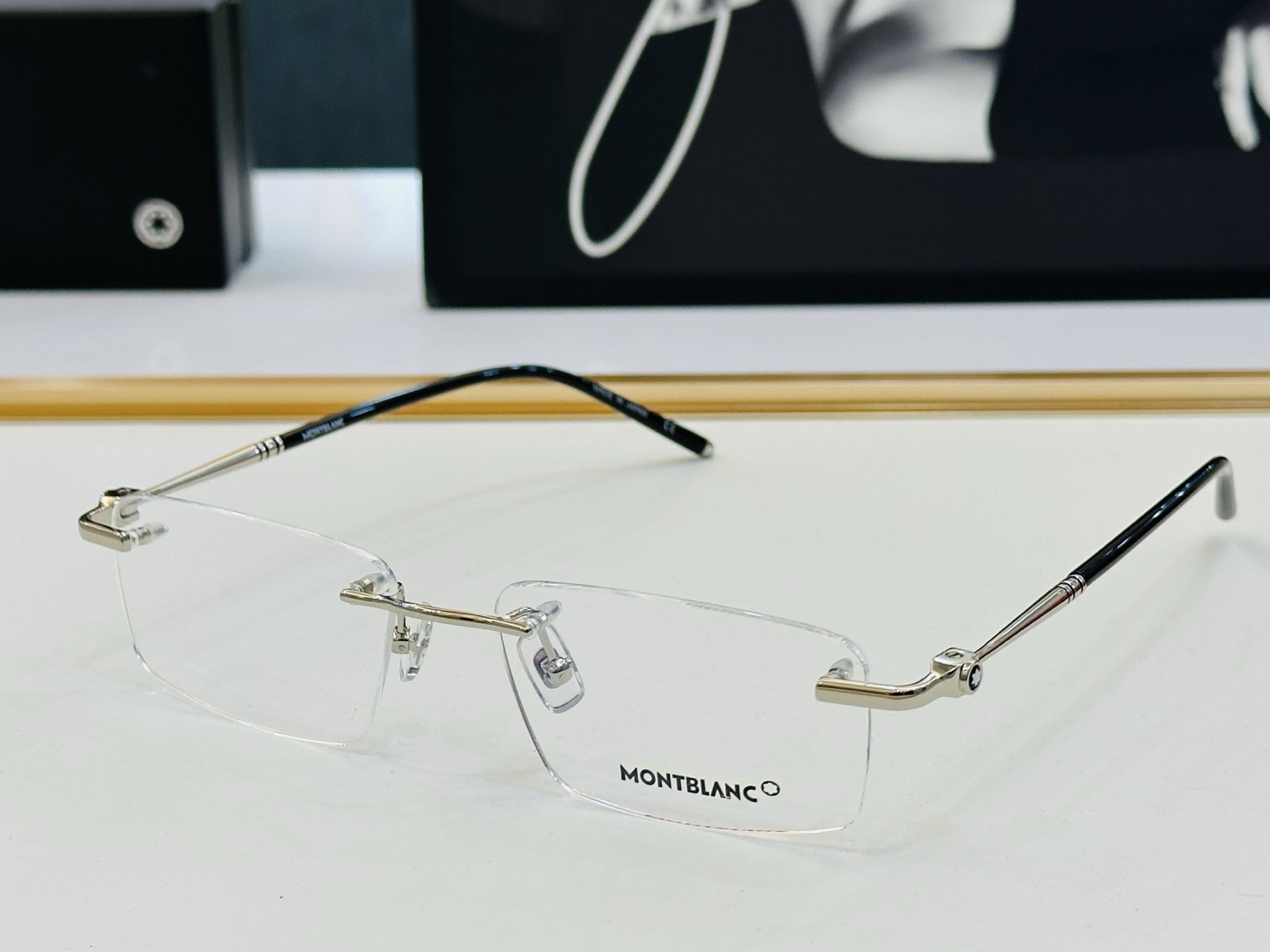 官网新品 MONTBLANC 万宝龙 MB03324  Size：55口17-145  做工精良 👍👍L