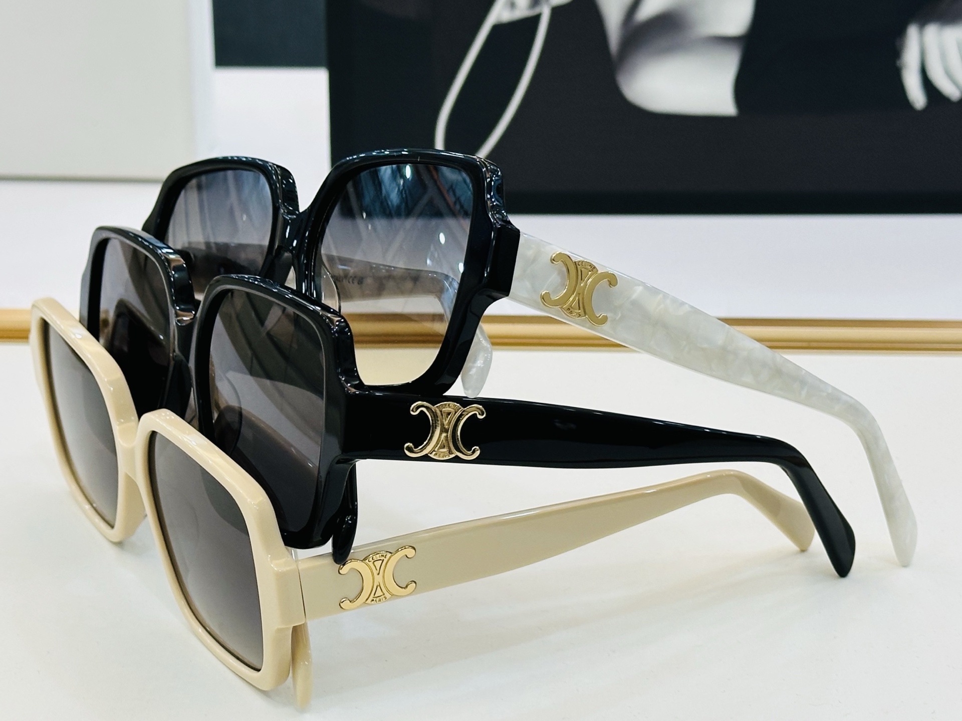 【CELINE】赛琳 CL40316  Size：55口15-140 一直热销的款式 欧美风 光泽度好 