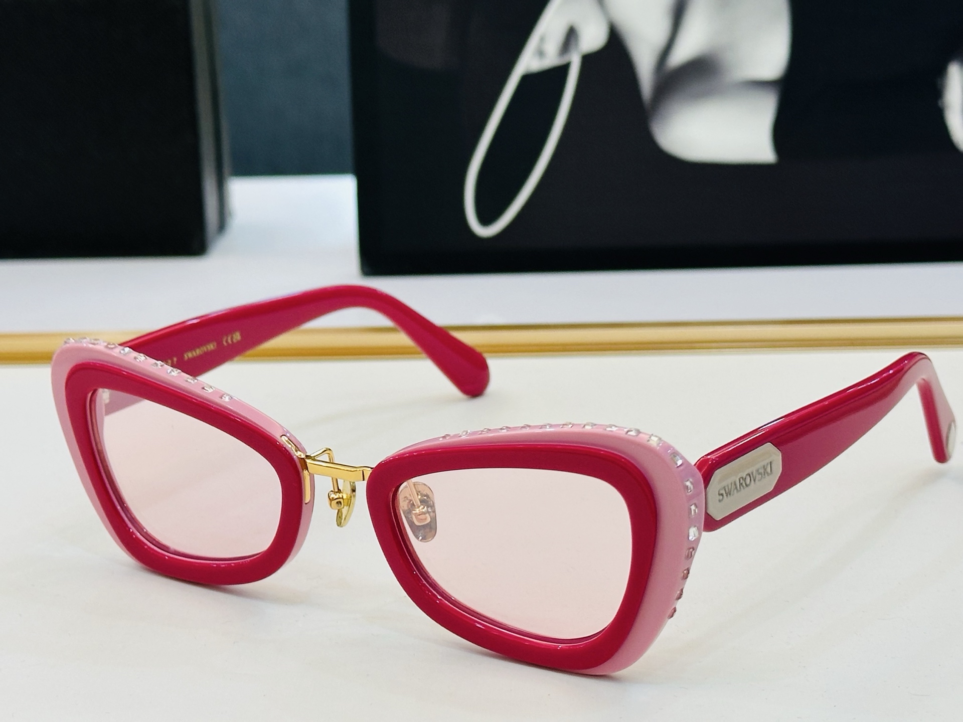 🎀施华洛世奇 SK6012 Size：53口24-145   原单品质 💝 K品质突显气质🎀 🎉太阳镜 