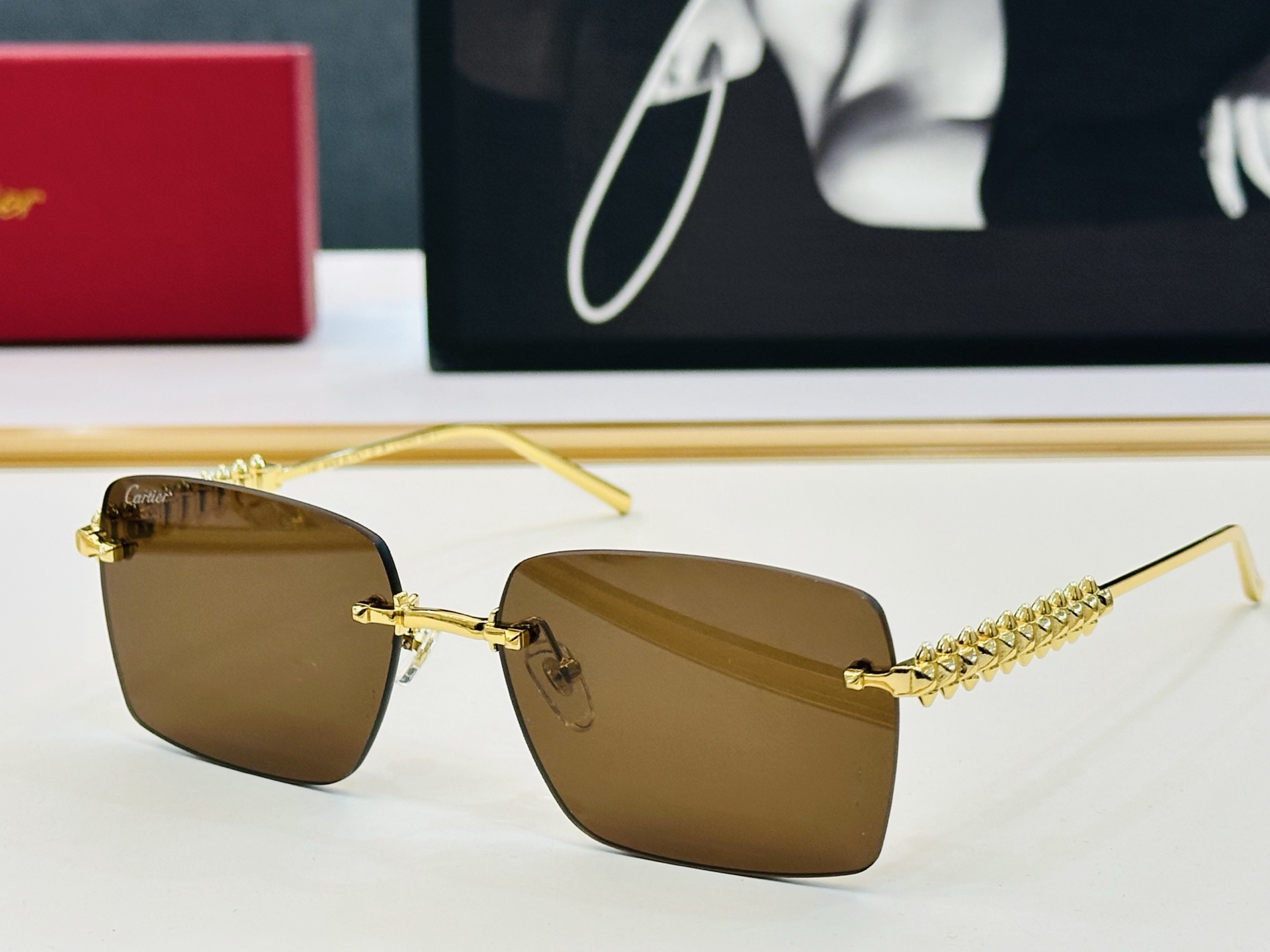 🆕 原版Cartie* 卡家 官网经典款 太阳镜 CT0545S Size：58口17-140电镀工艺精