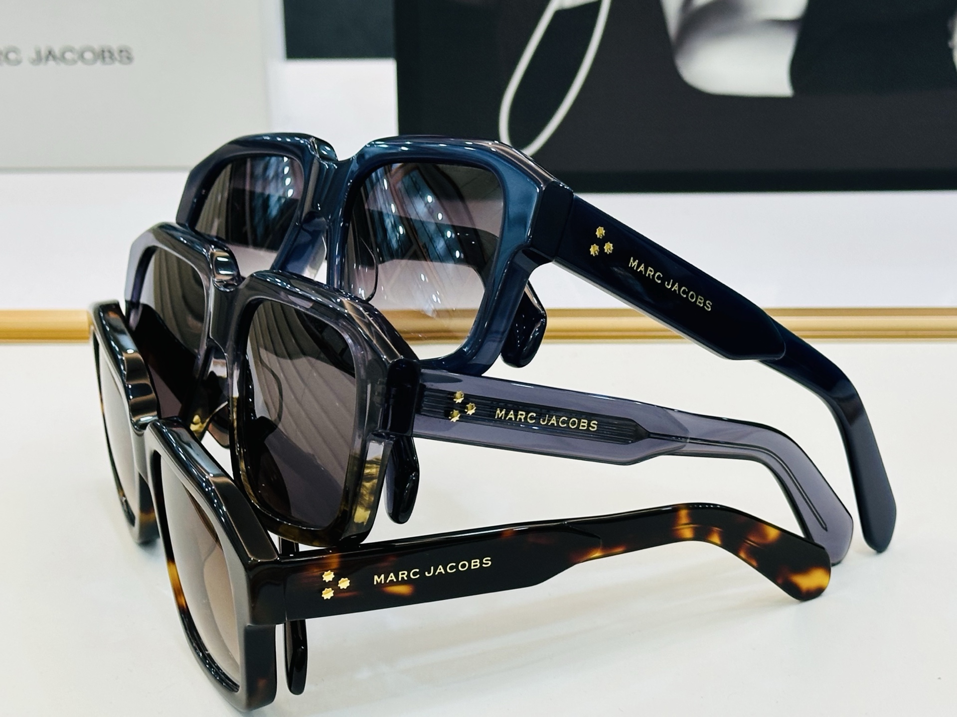 Marc jacobs 马杰家 MARC878   Size：54口20-145 采用今年流行的板材 Z