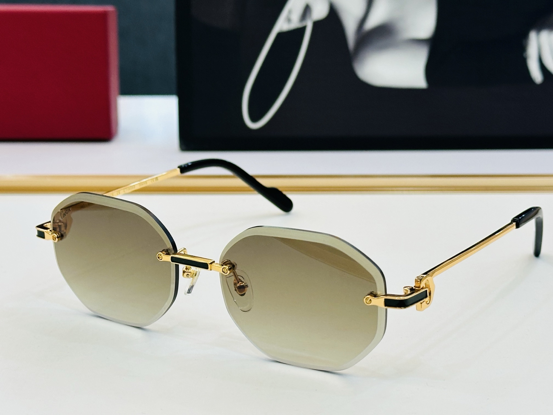 Cartier-卡家 ✨CT0658S Size：56口17-143  时尚休闲 👌👃X太阳镜 