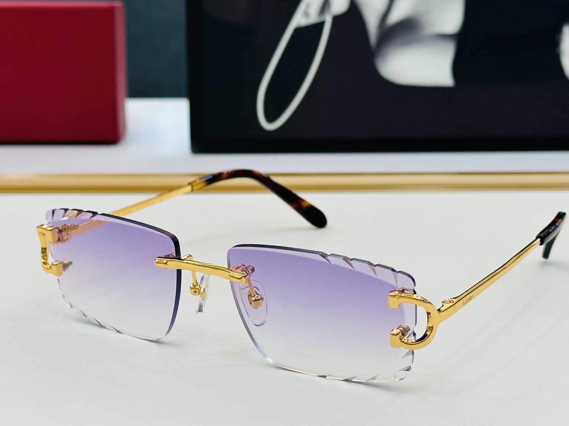 🆕 原版Cartie* 卡家 官网经典款 太阳镜 CT0092 Size：56口17-135  电镀工艺