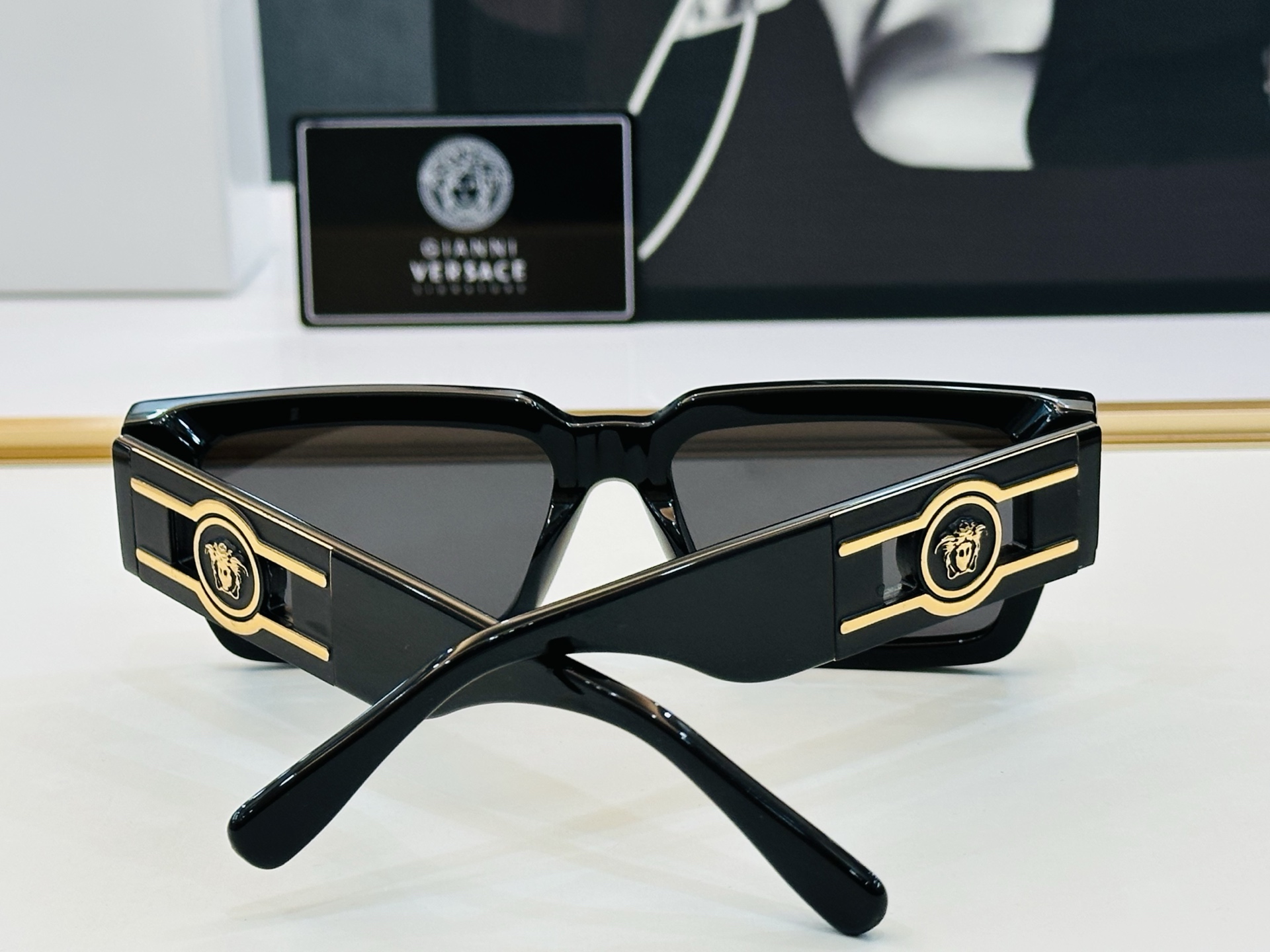 🎉🎉范思家 VERSACE✨VE4459 
 Size：56口17-140 ✨C有范 