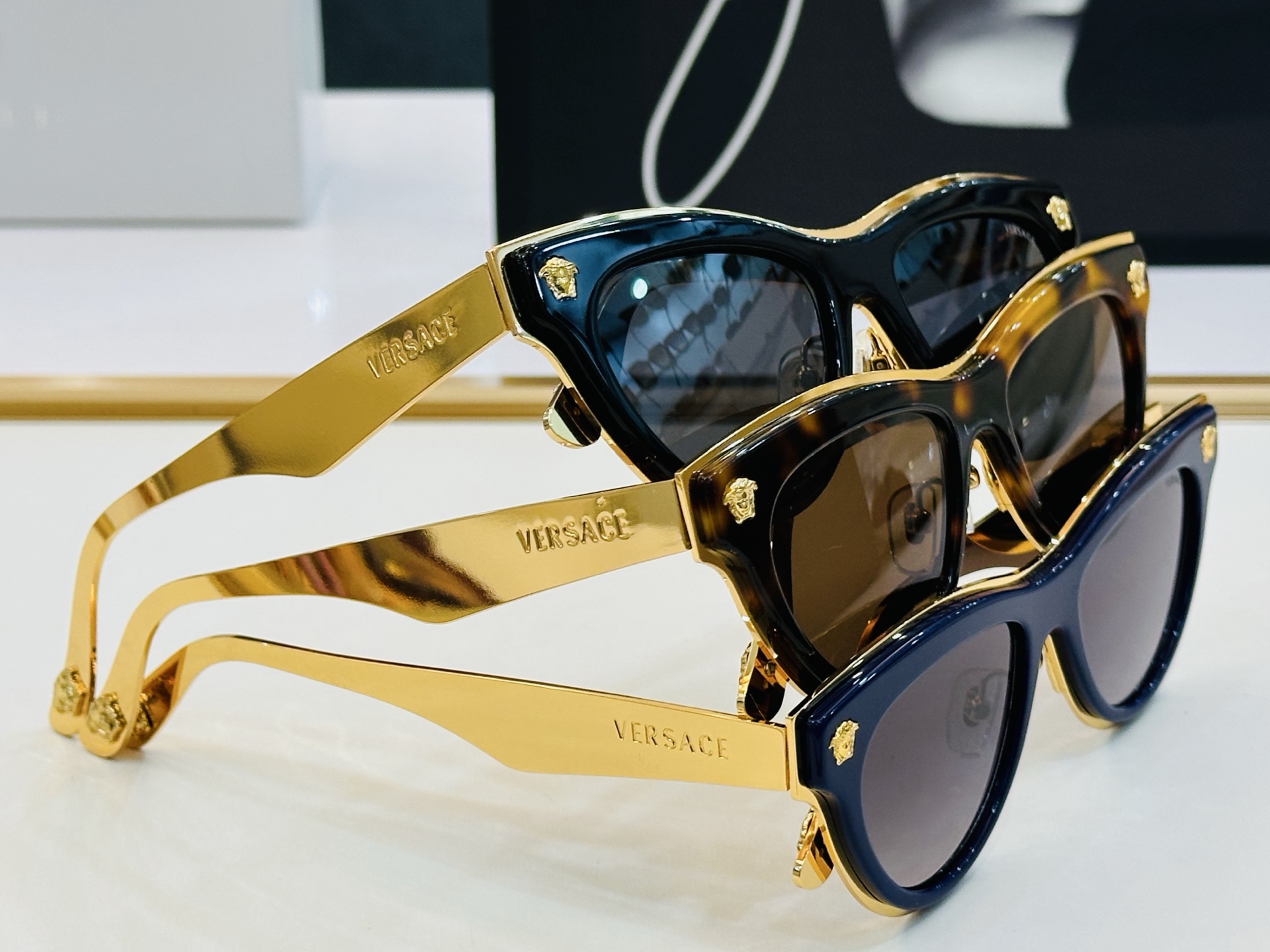 ❤️❤️范思家 VERSACE✨✨✨MODEL：6792  Size：50口17-140 ✨D 有范 