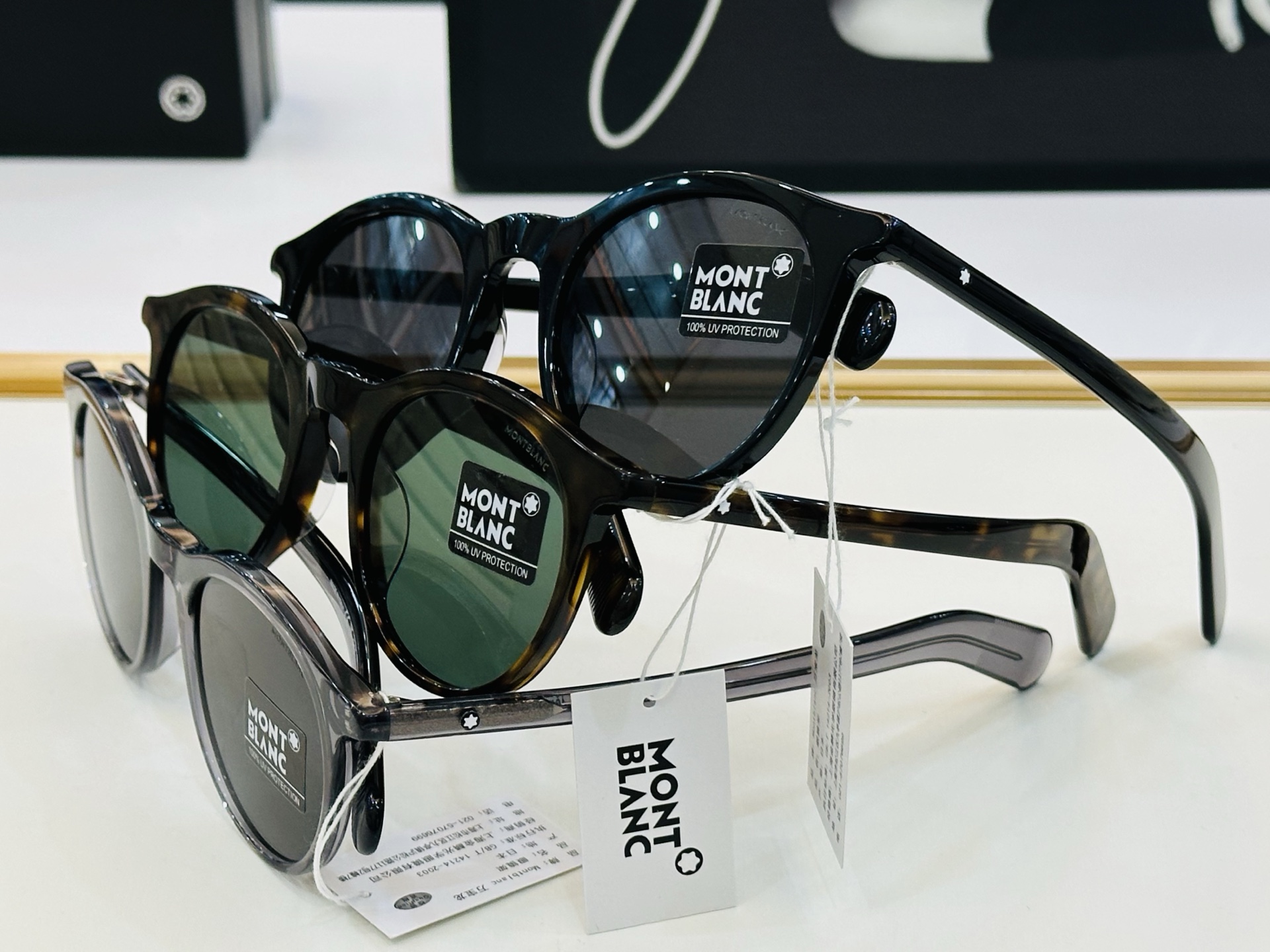 官网新品 MONTBLANC 万宝龙 MB0353S  Size：49口20-145   做工精良 👍👍
