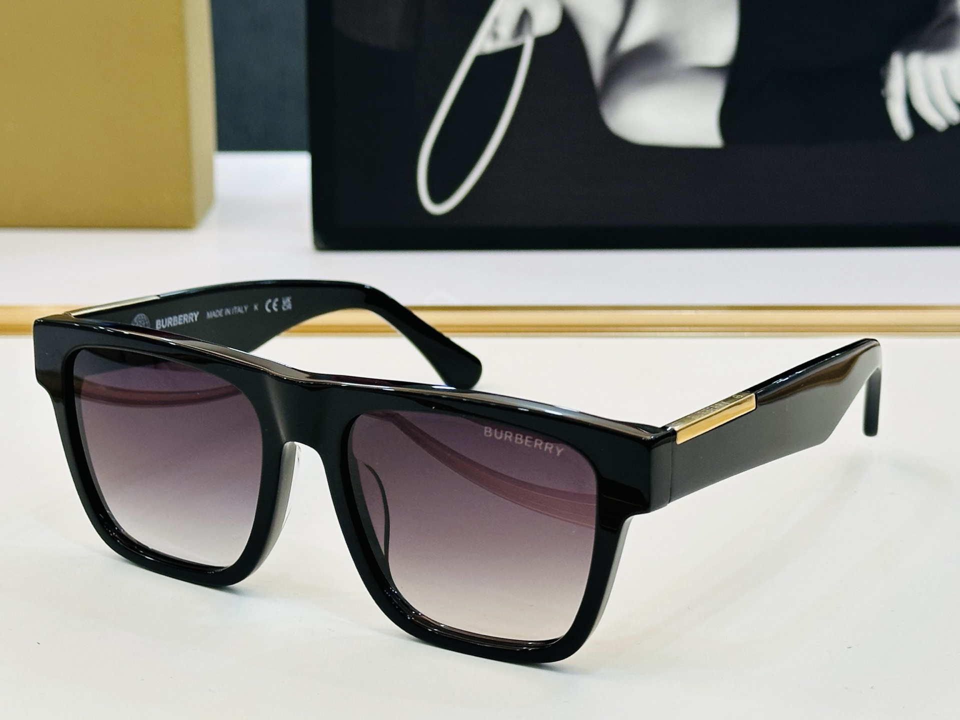 新款 BURBERR*🔻巴家 BE4438   百搭镜架Size：54口18-140   高品质 到货 