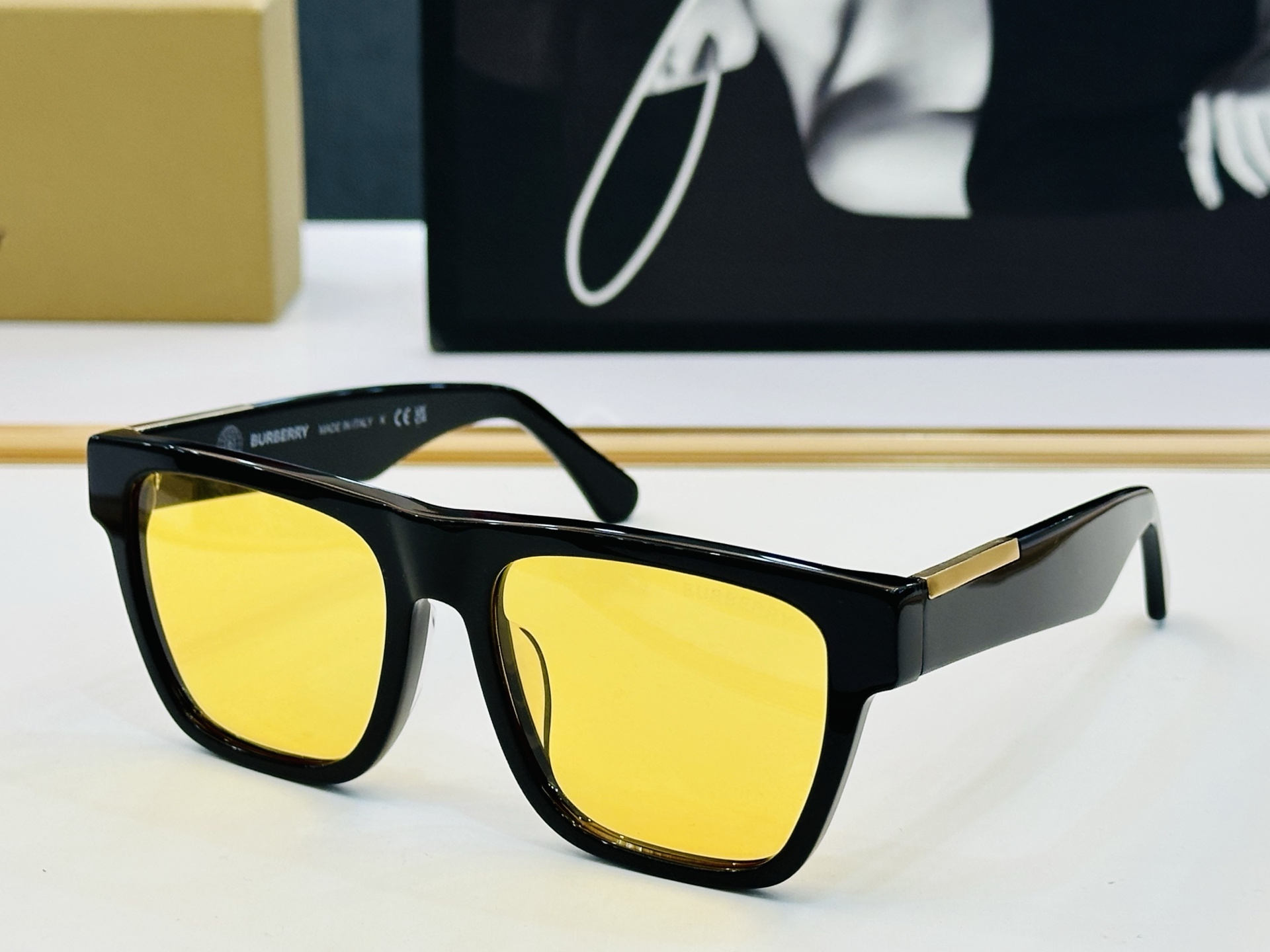 新款 BURBERR*🔻巴家 BE4438   百搭镜架Size：54口18-140   高品质 到货 