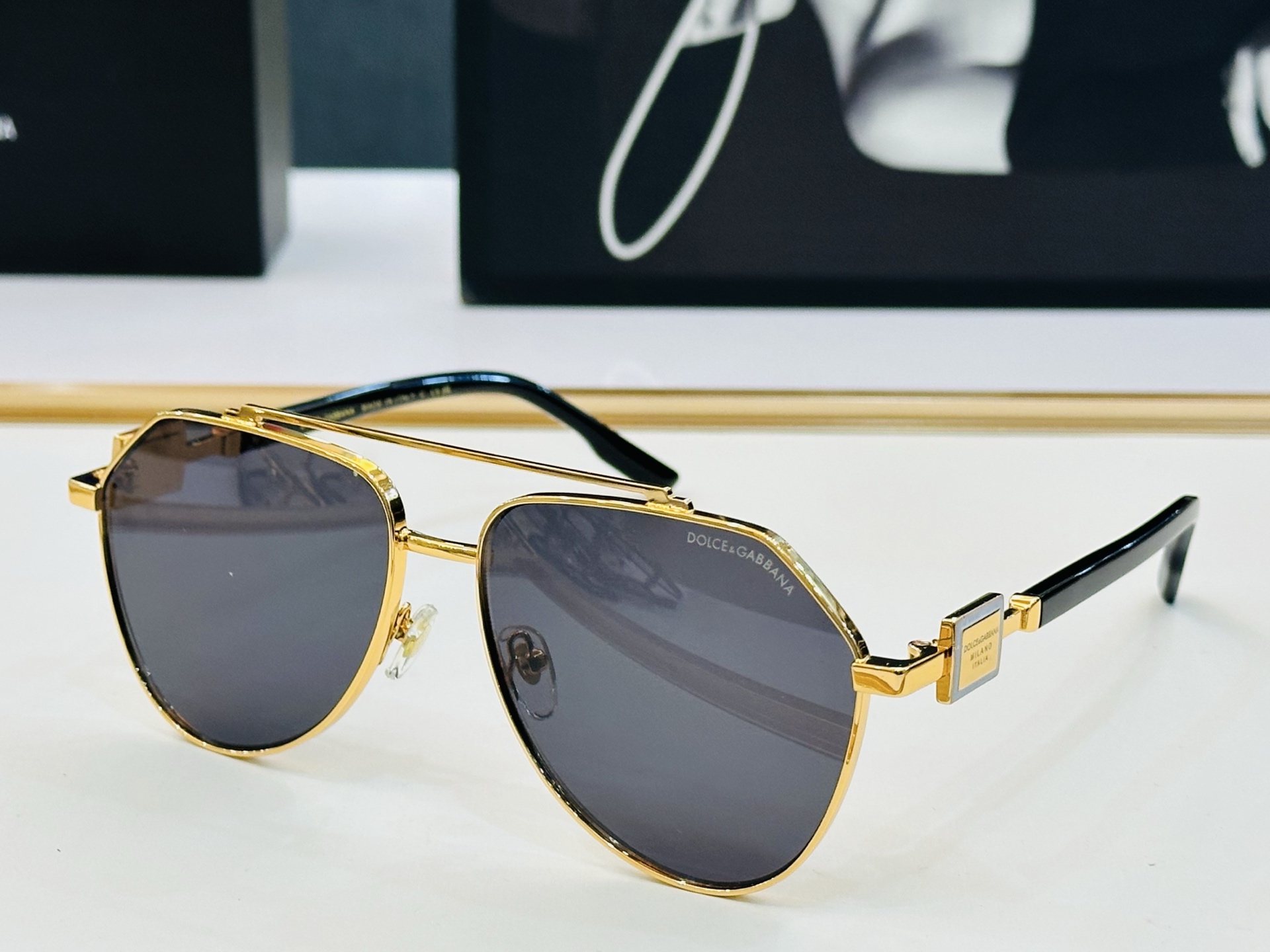 🆕 官网款 🔺DOLCE&GABBAN*🔻DG2315   Size：59口15-143    新颖独特