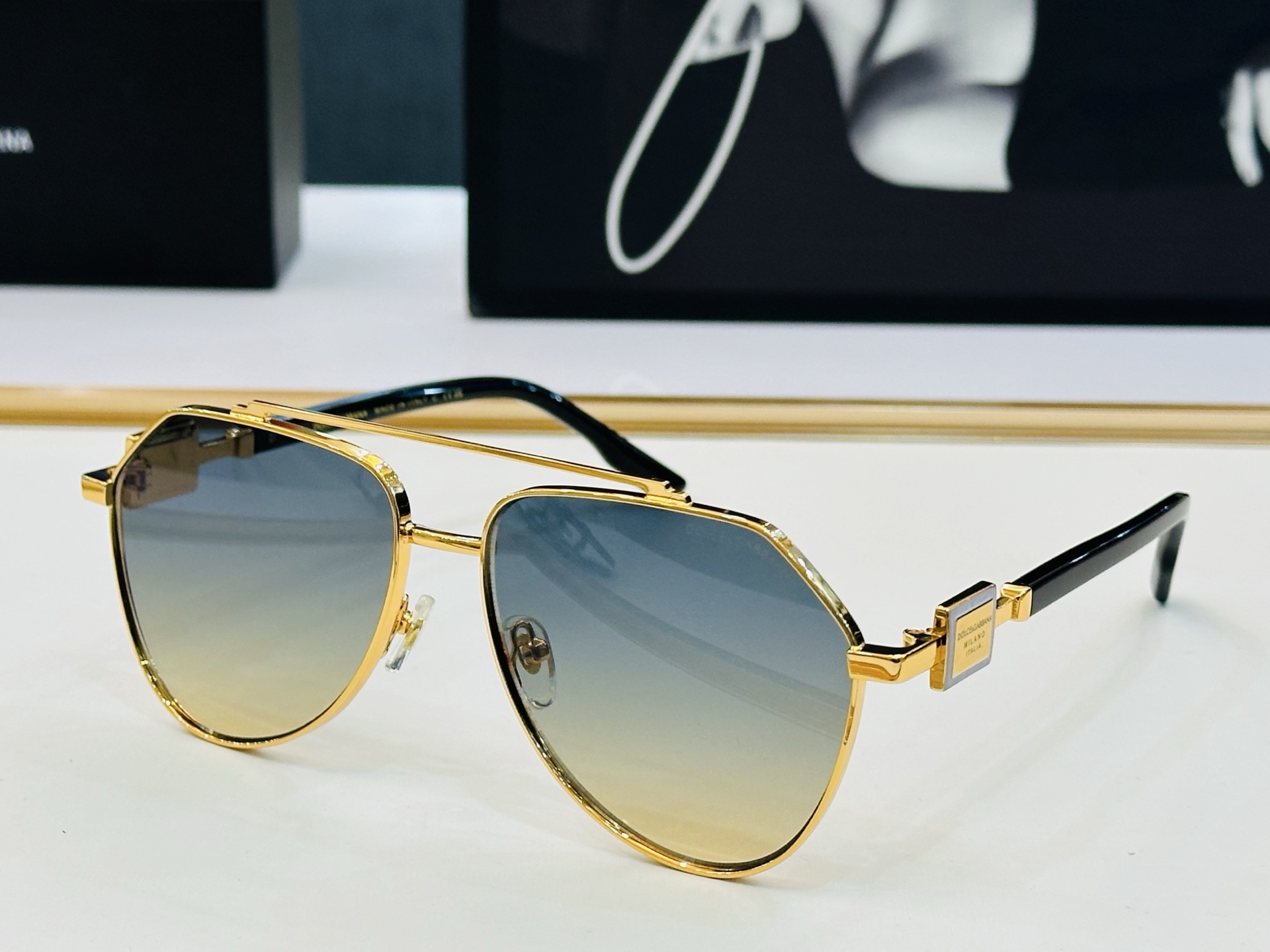 🆕 官网款 🔺DOLCE&GABBAN*🔻DG2315   Size：59口15-143    新颖独特