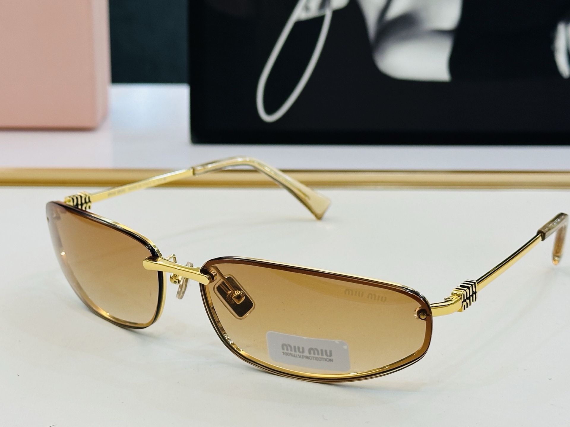 谬家 SMU A50 Size：68口15-130 女士太阳眼镜 镂空型玫瑰玫瑰 高档 E时尚墨镜潮人强