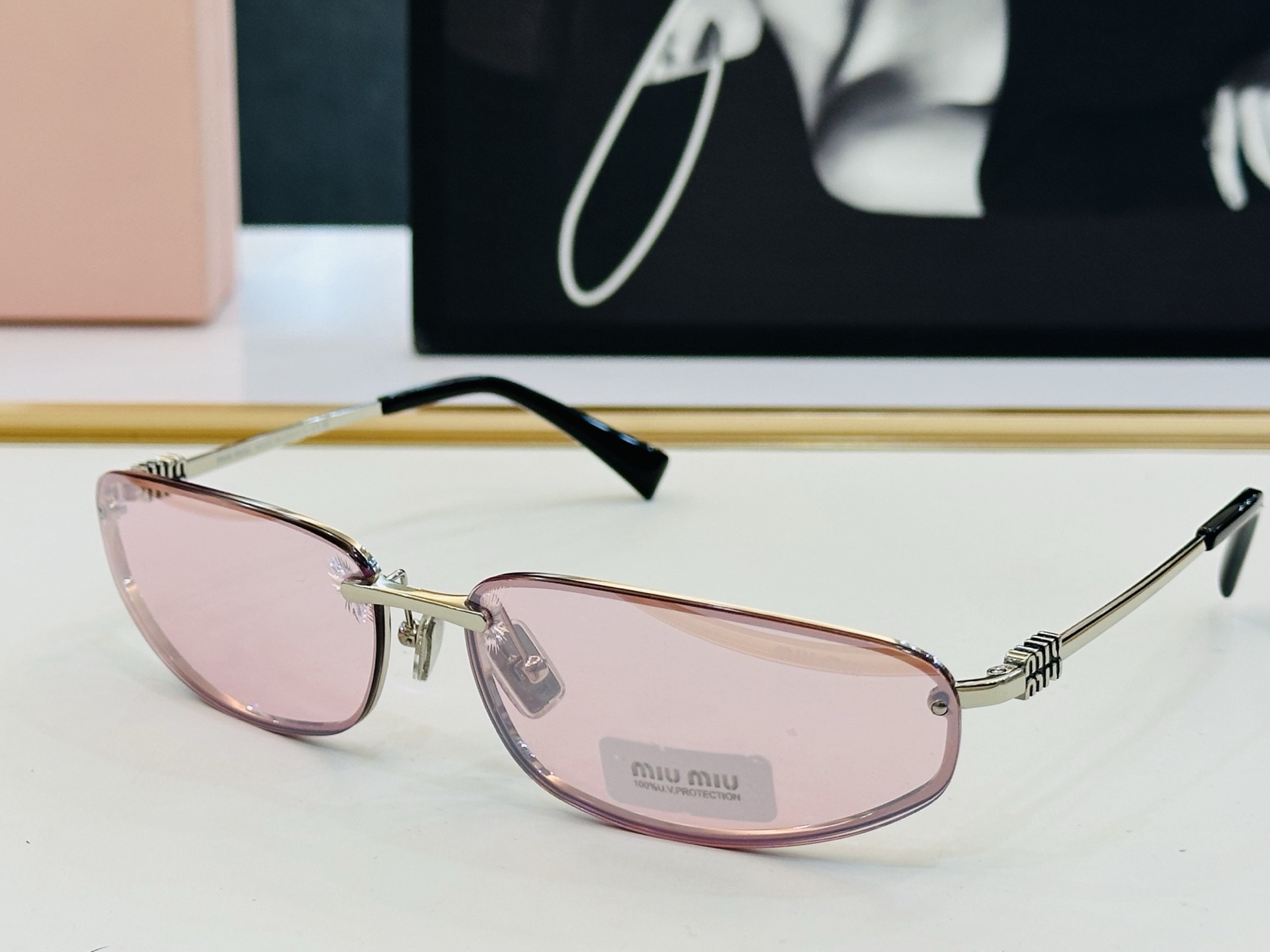 谬家 SMU A50 Size：68口15-130 女士太阳眼镜 镂空型玫瑰玫瑰 高档 E时尚墨镜潮人强