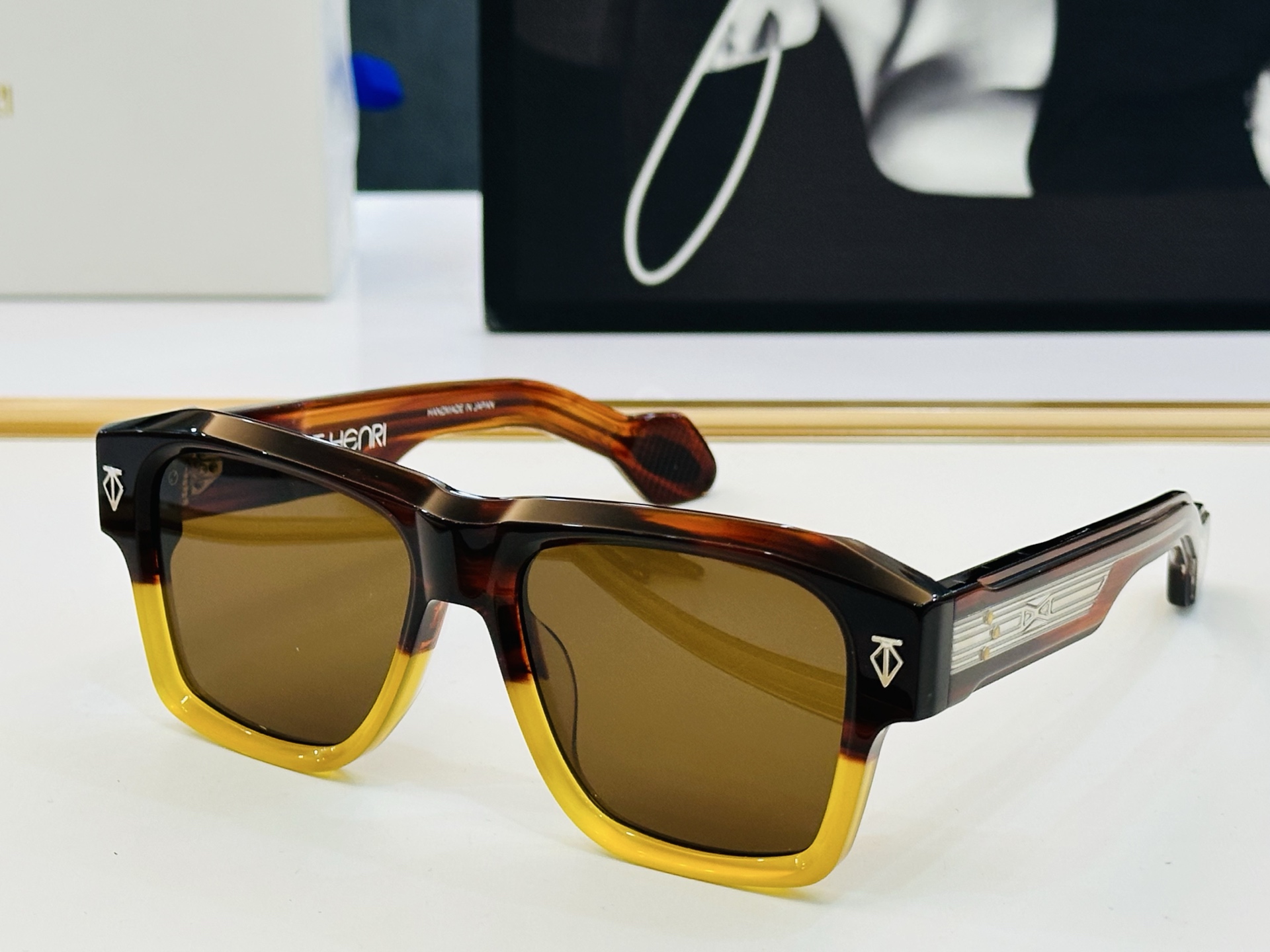 qj THENRI 
MODELESTOQUE  
SIZE55口18-149
配盒 