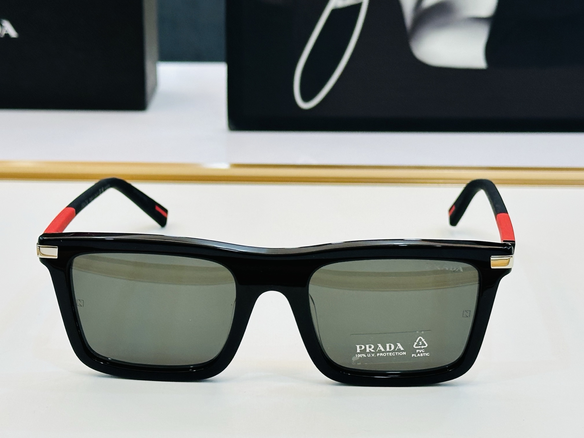 🔺PRAD*🔻普家 SPS A58 Size：52口22-145    眼镜系列堪称精湛制作 彰显独特个