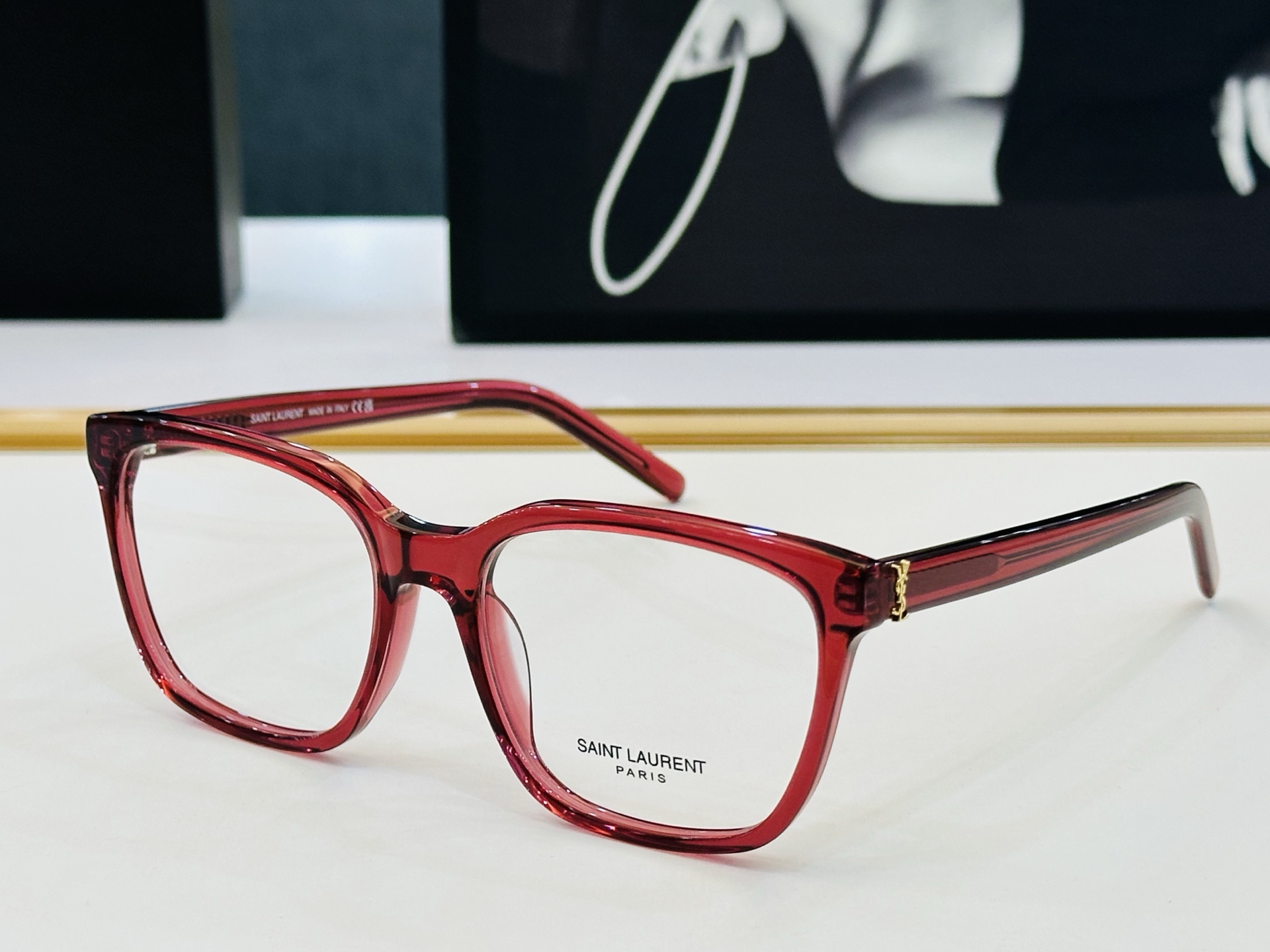 新款 YSL圣罗兰方形墨镜 🍎 SLM129 🍎Size：54口18-145 新品 百搭版型Z 做工细节