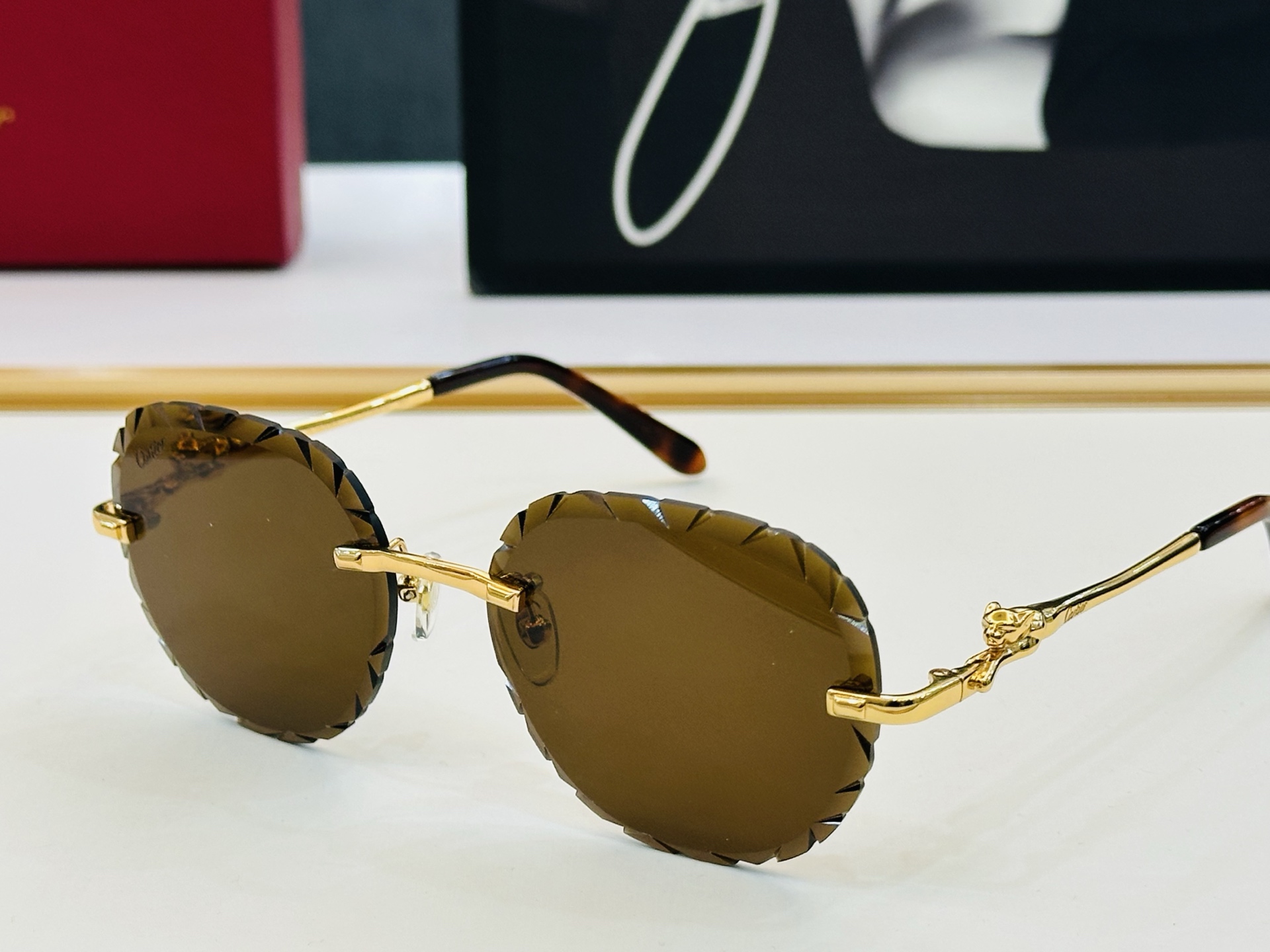 🆕 原版Cartie* 卡家 官网经典款 太阳镜 CT0281O Size：55口18-135  电镀工