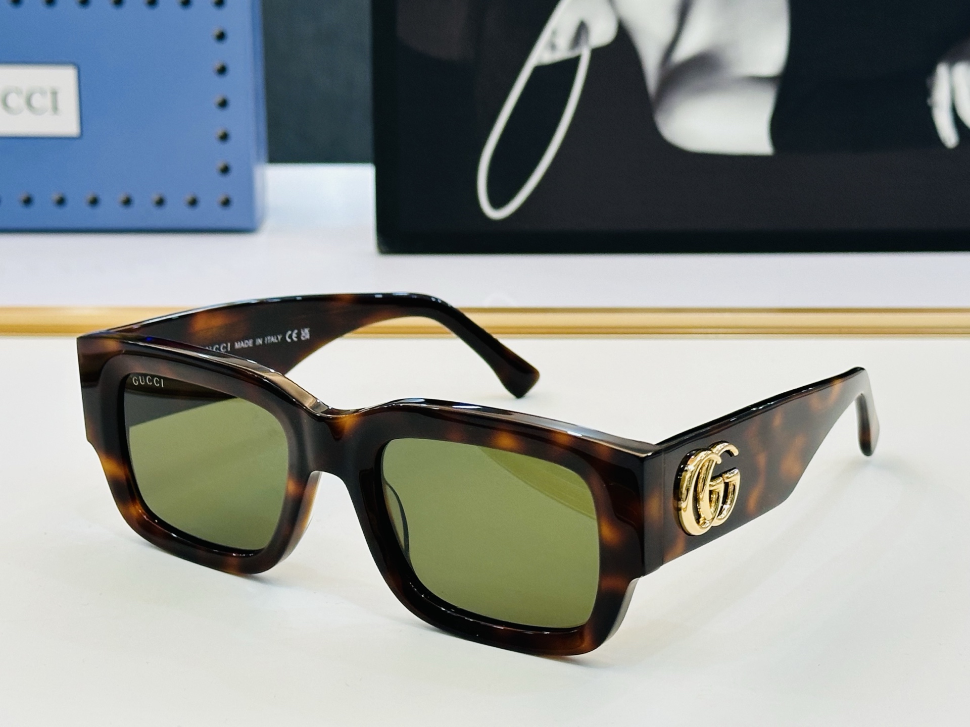 GUCCl*古家 时尚太阳镜 GG1670S Size：52口22-145 🎈超时尚☀☀💝🙏 L镜腿 完