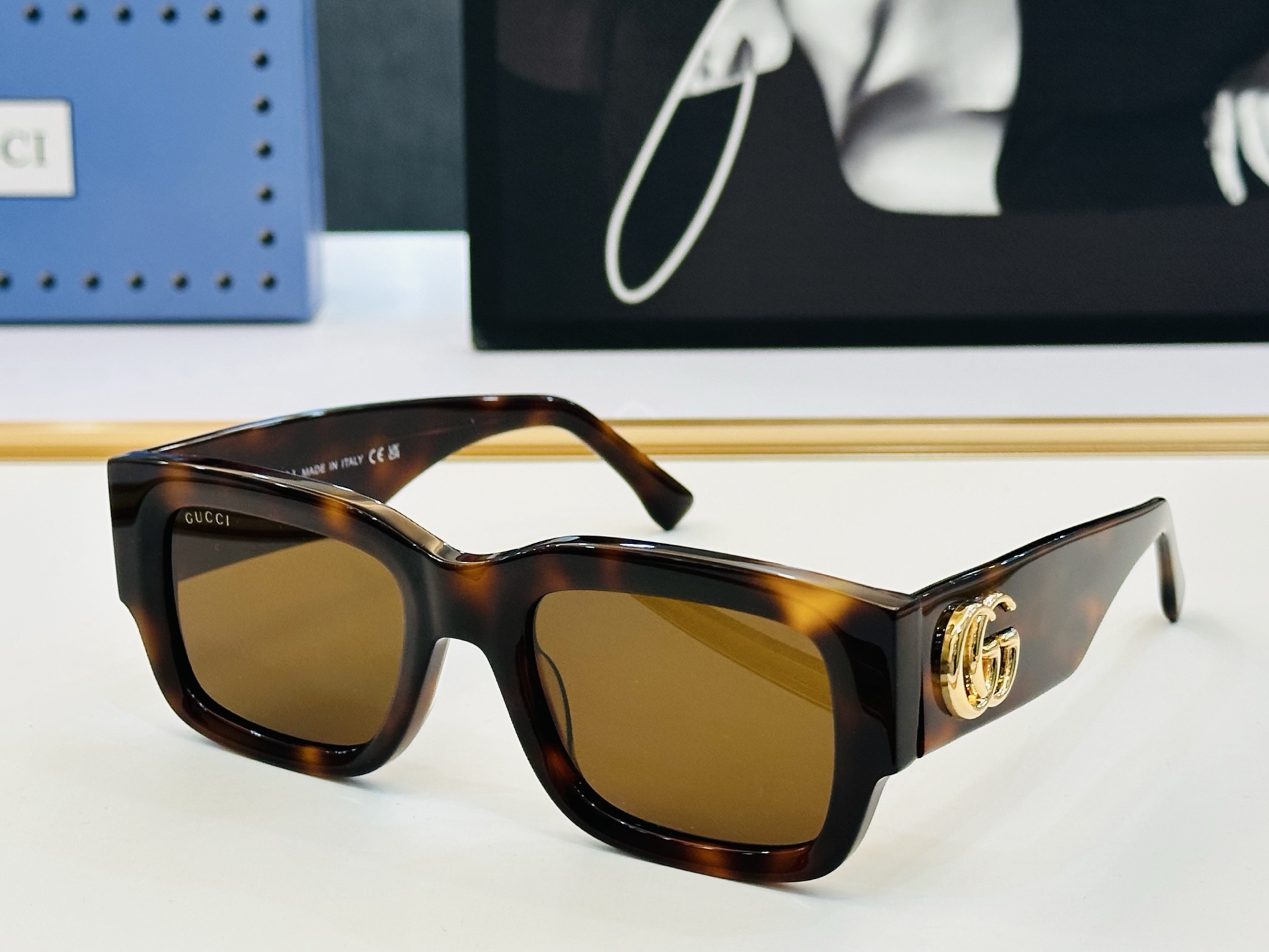 GUCCl*古家 时尚太阳镜 GG1670S Size：52口22-145 🎈超时尚☀☀💝🙏 L镜腿 完