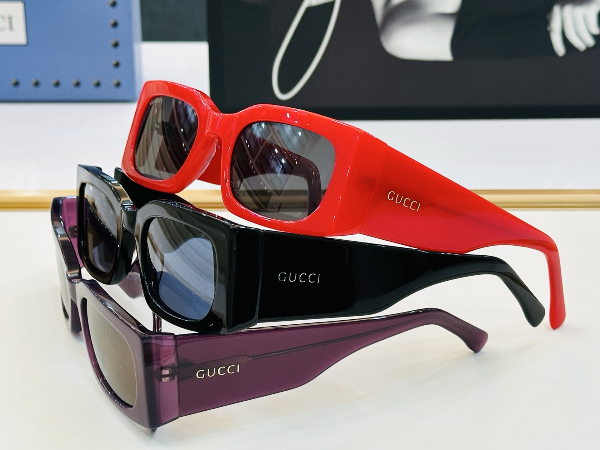 GUCCl*古家 时尚太阳镜 GG1860S Size：52口23-145 🎈超时尚☀☀💝🙏 L镜腿 完