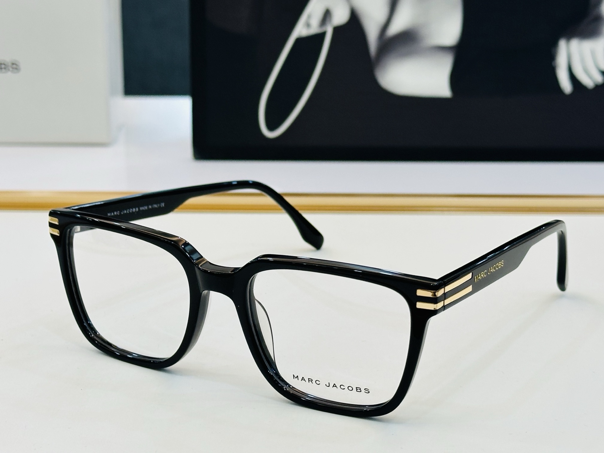 Marc jacobs 马杰家 MARC754  Size：54口20-145 采用今年流行的板材 L完