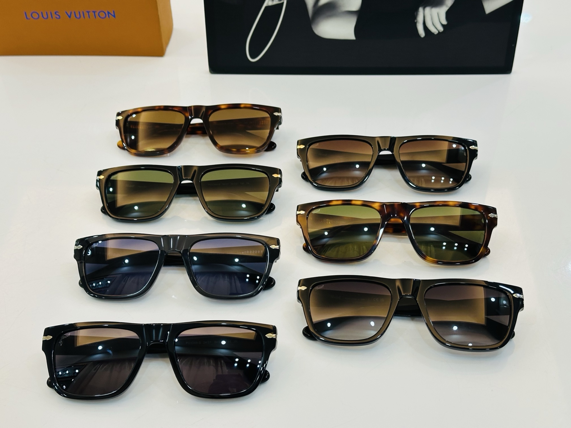 Persol❤️🔺MODEL：PO3348-S  ❤️SIZE：54口21-145 板材框  C太阳镜 