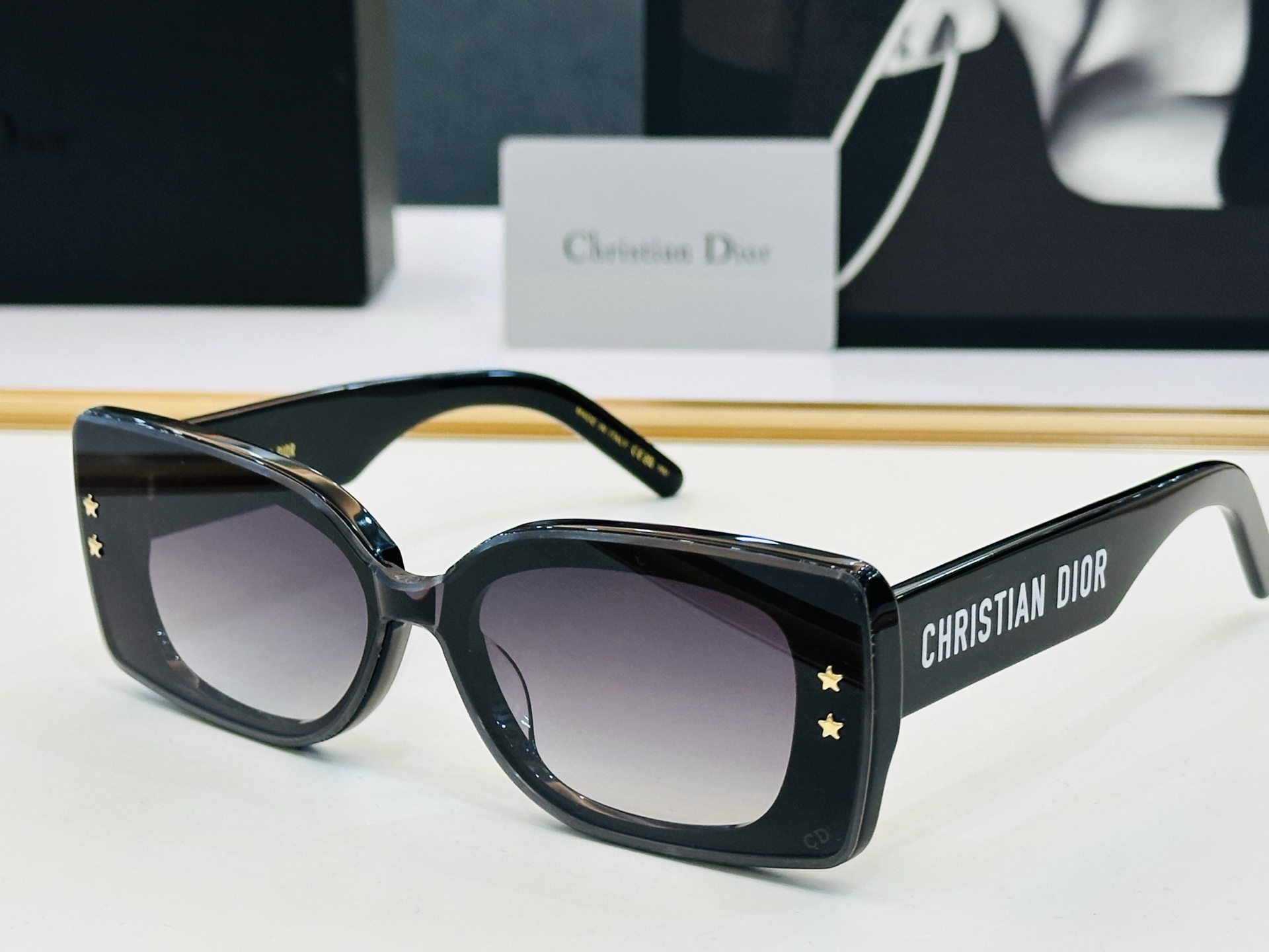 🔻🔻🔻DIO* 迪家 DSGTA34UCR Size：53口19-140 春夏款墨镜 😎🔆 XL搭配镜腿