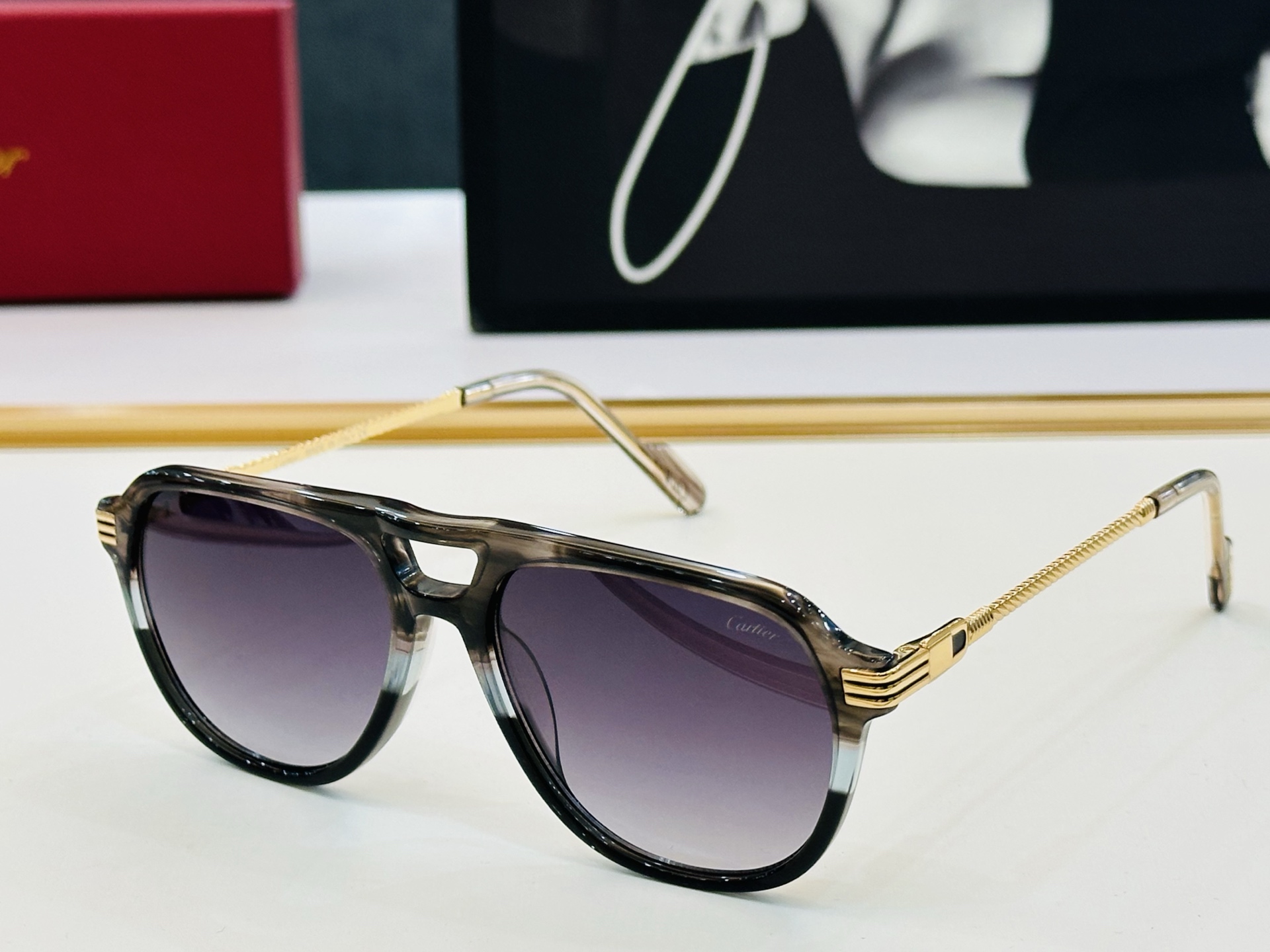 Cartier-卡家 ✨CT0471S Size：54口16-145 不挑脸型 简约大气 时尚休闲 👌👃