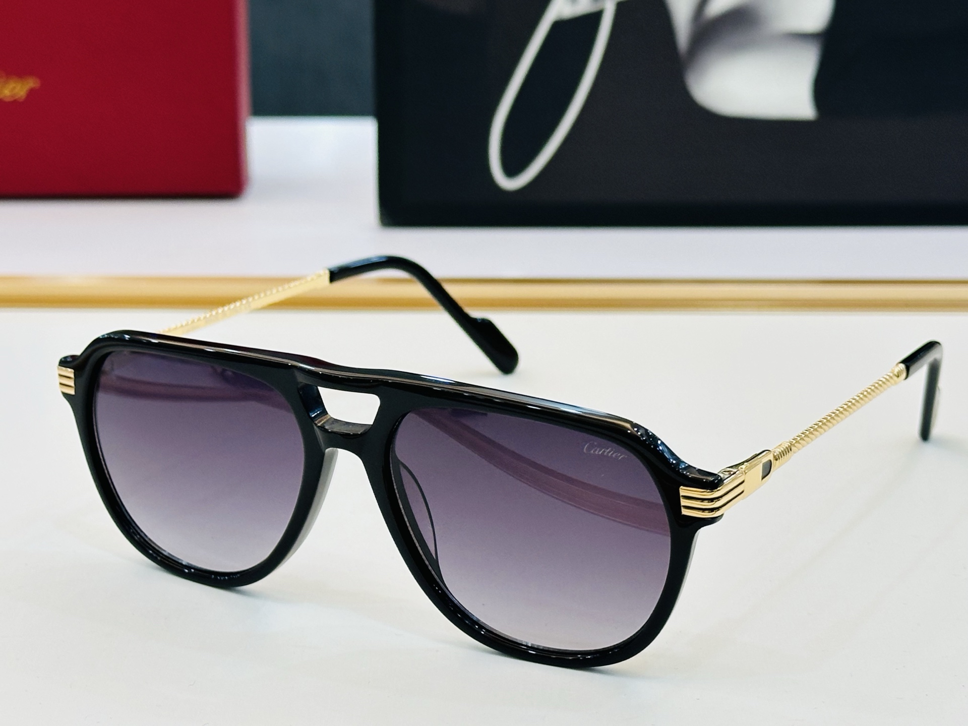 Cartier-卡家 ✨CT0471S Size：54口16-145 不挑脸型 简约大气 时尚休闲 👌👃
