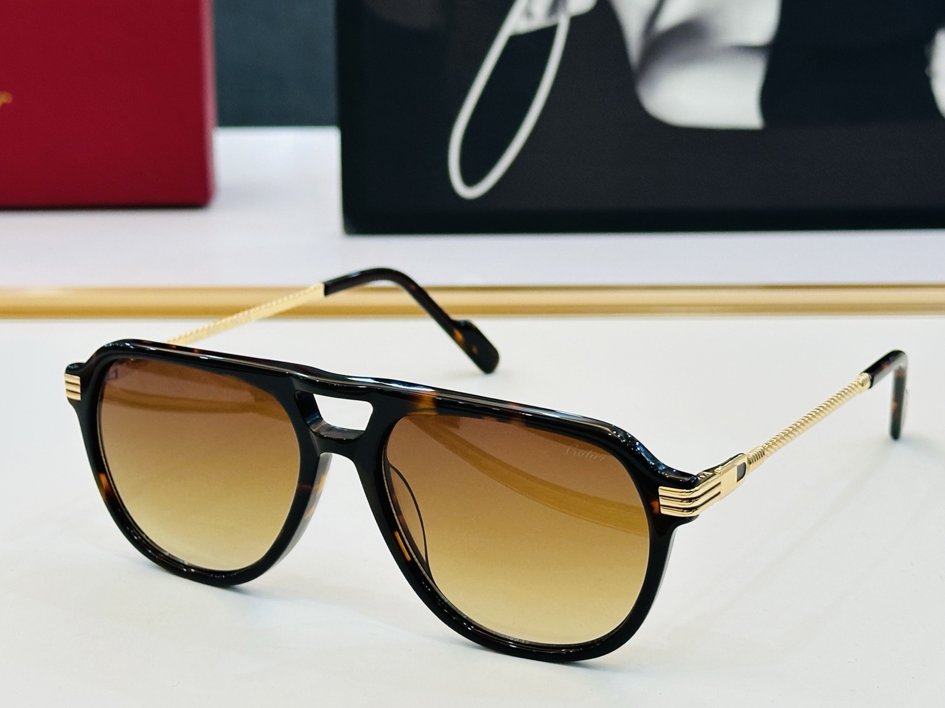 Cartier-卡家 ✨CT0471S Size：54口16-145 不挑脸型 简约大气 时尚休闲 👌👃