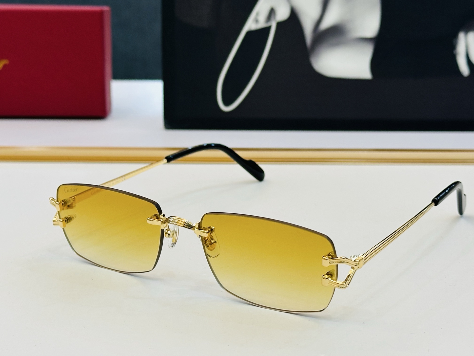 Cartie* 卡家 太阳镜 CT0550S Size：56口18-145 电镀工艺精湛气质十足！Z男女