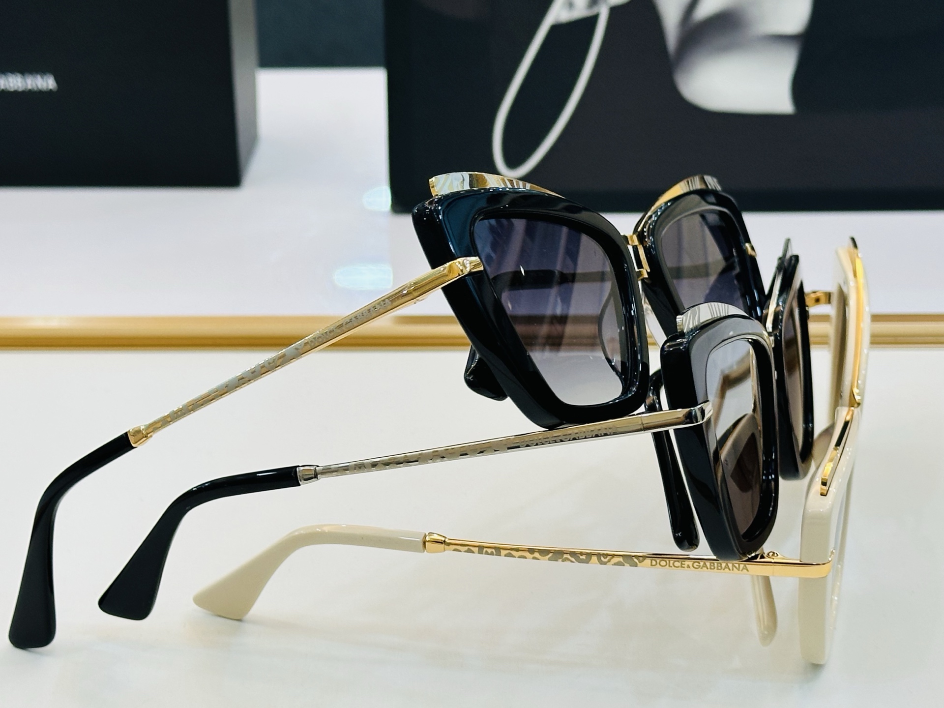 🆕 官网款 🔺DOLCE&GABBAN*🔻DG4472   Size：54口19-145   新颖独特🔝