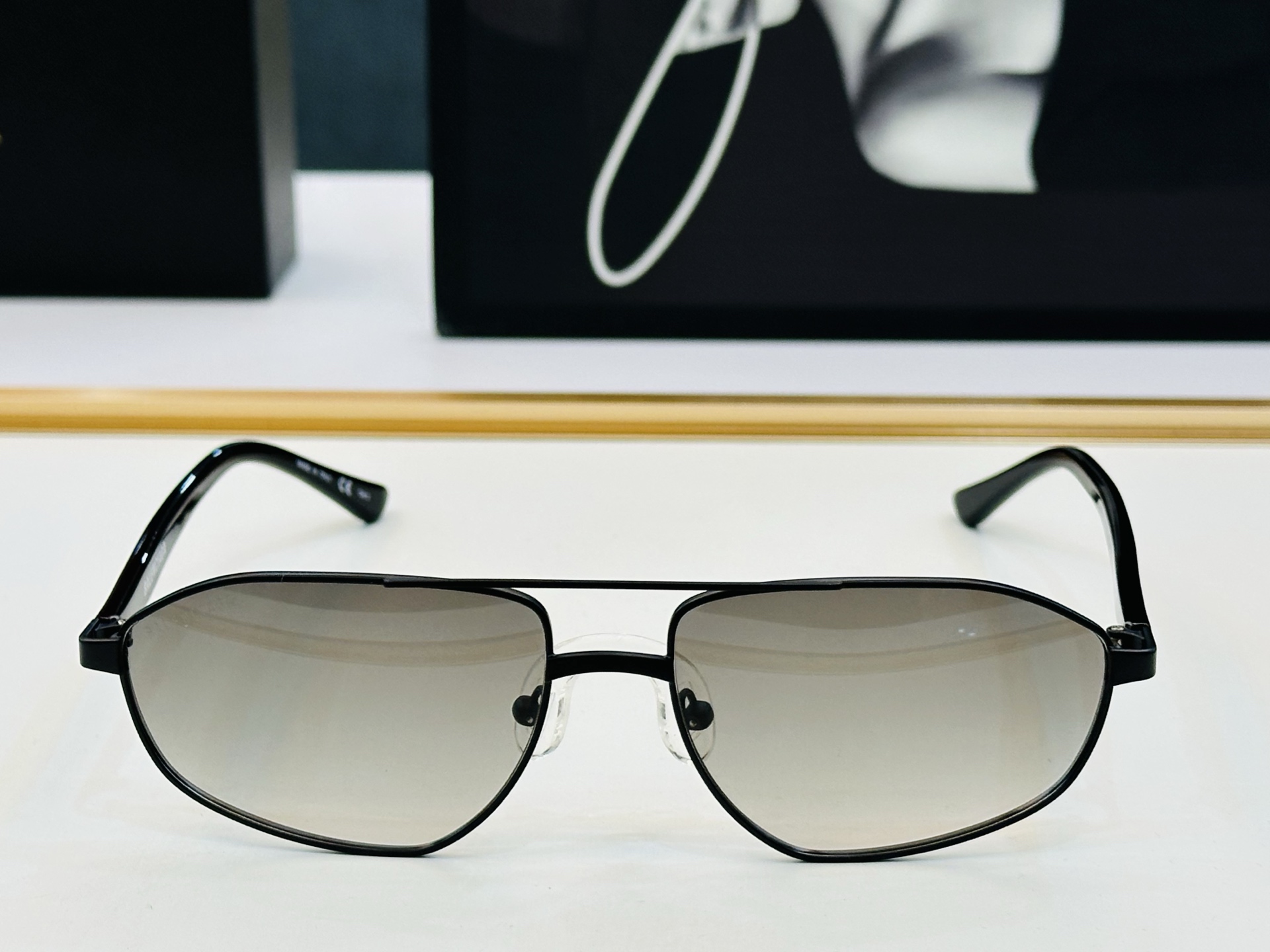 BALENCIAGA巴黎世家 BB0012S SIZE：58口16-140  最新 版型很特别的设计 F