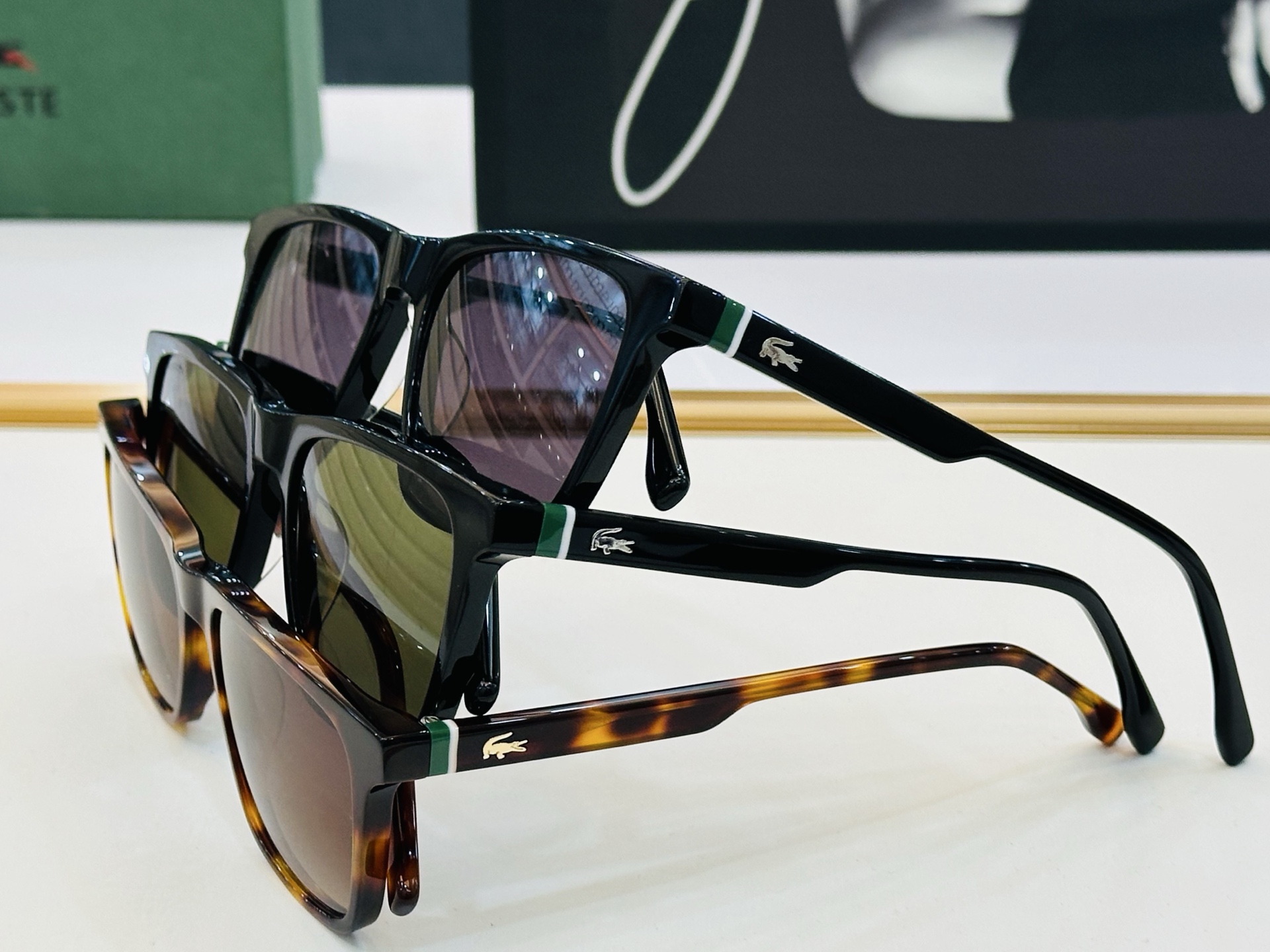 🆕 鳄鱼 LACOSTE 最新款L6041S Size：53口19-145 💫💫时尚舒适  💍C超轻 太