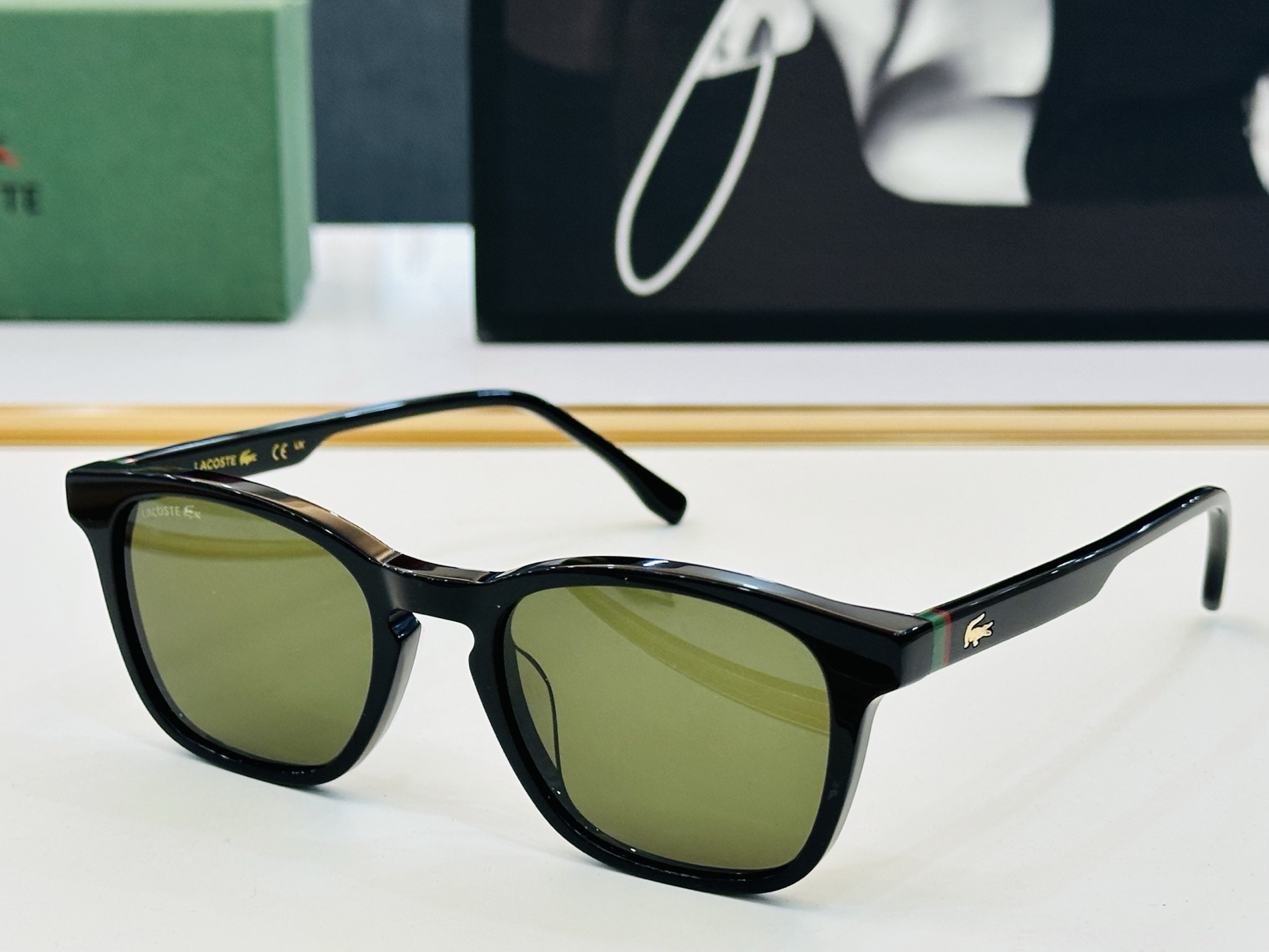 🆕 鳄鱼 LACOSTE 最新款L6040S Size：50口21-145 💫💫时尚舒适  💍C超轻 太