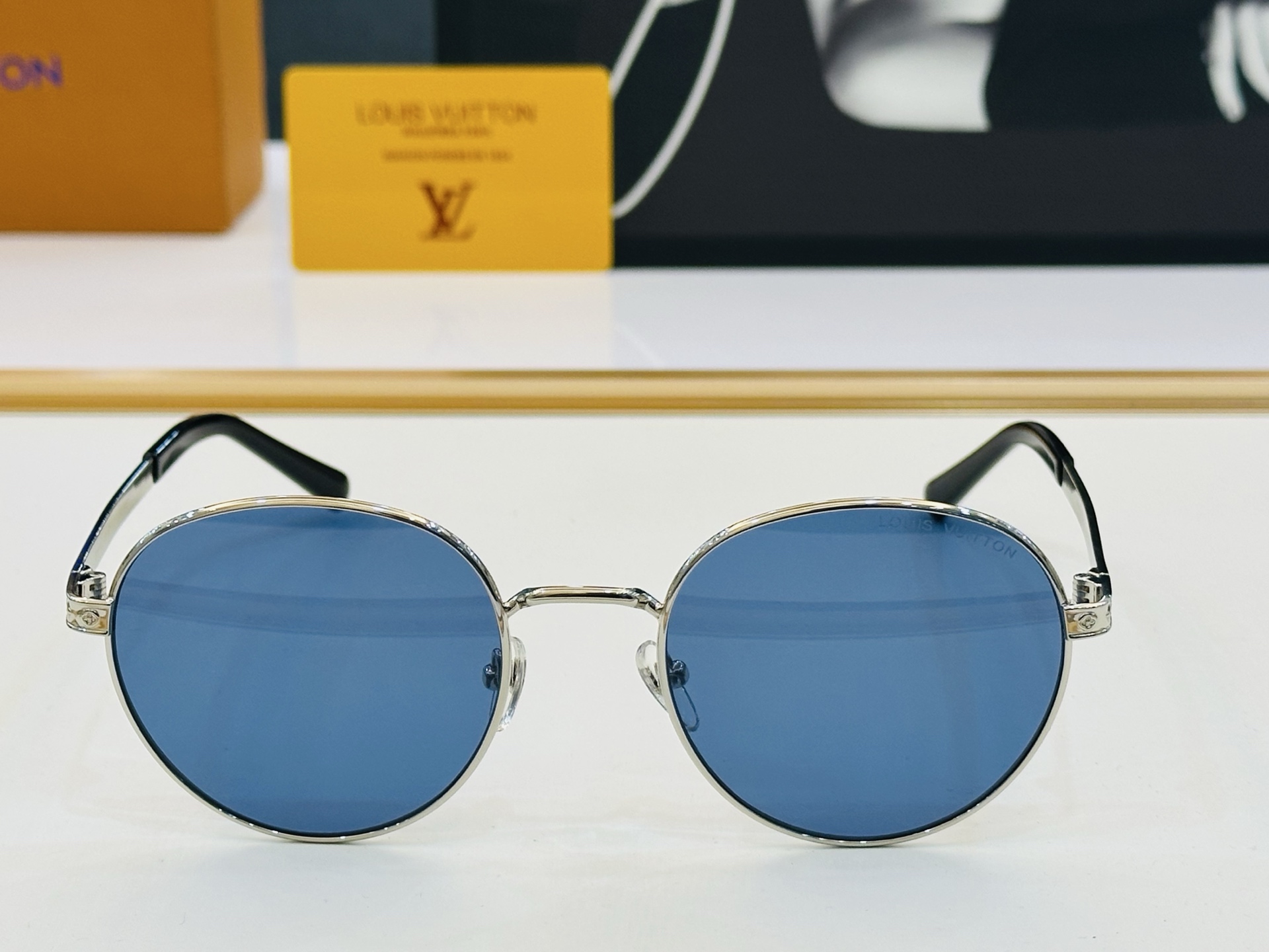 路易家 LOUIS *VUITON 原单高品质 Model Z2916U 高端货 Size：54口22-