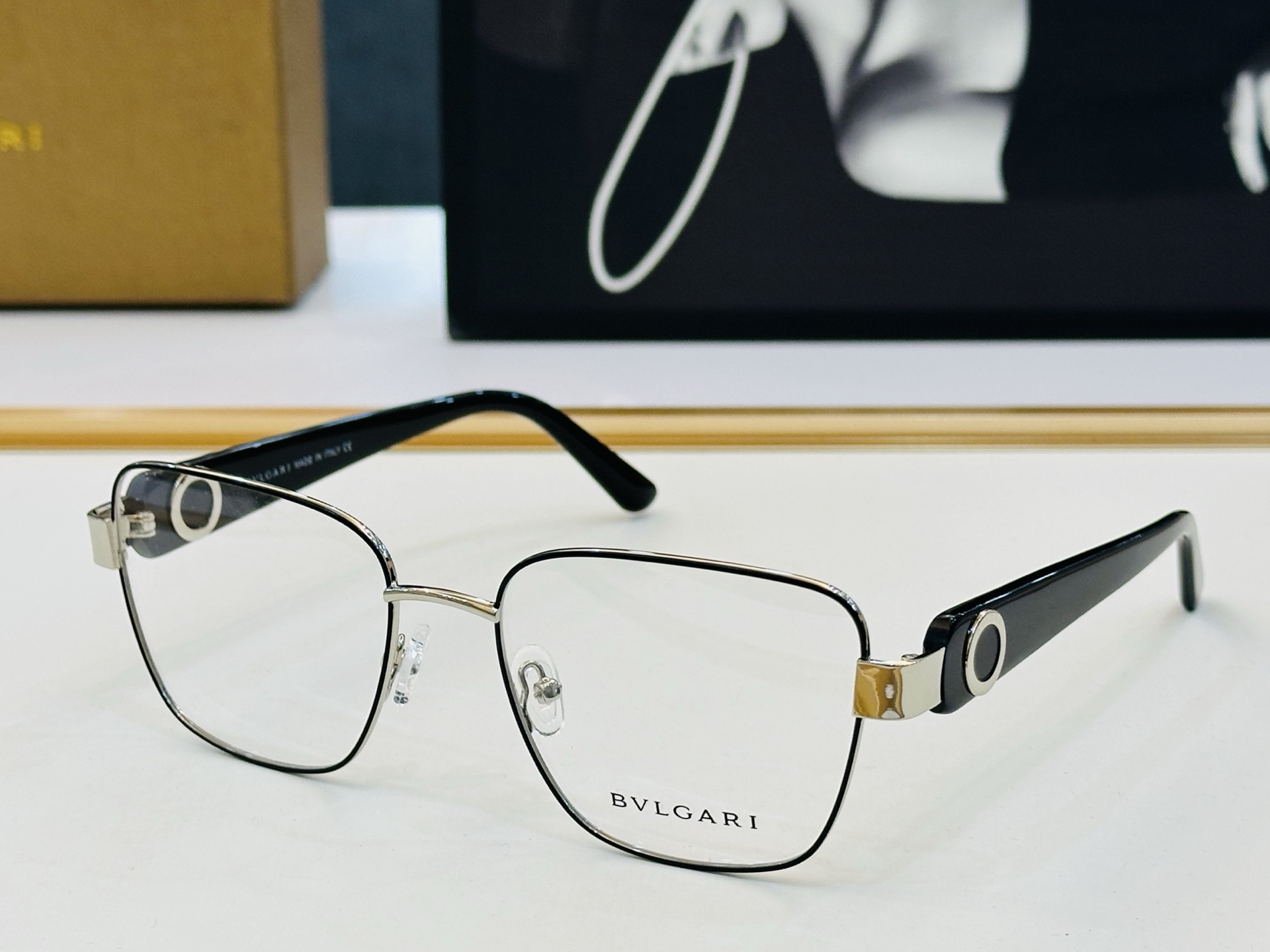 🆕款 官网同售 宝格家 BV6007 👍 Size ：55口18-140 绝对要买😎品质非常完美 L出街