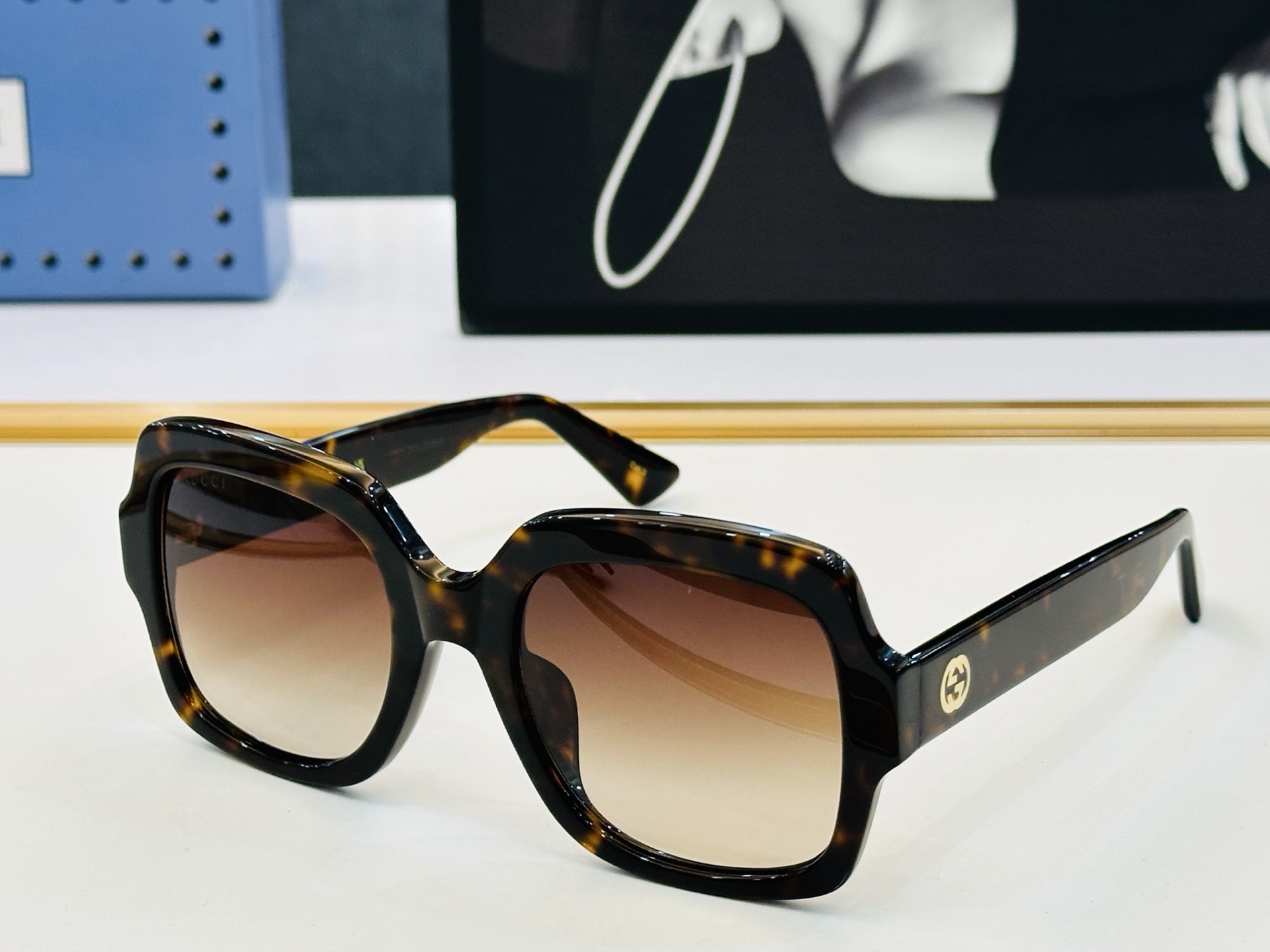GUCC* 古家 GG1337S 🐝🐝系列 Size：54口22-140 🍁🍁E超绝品质 。 