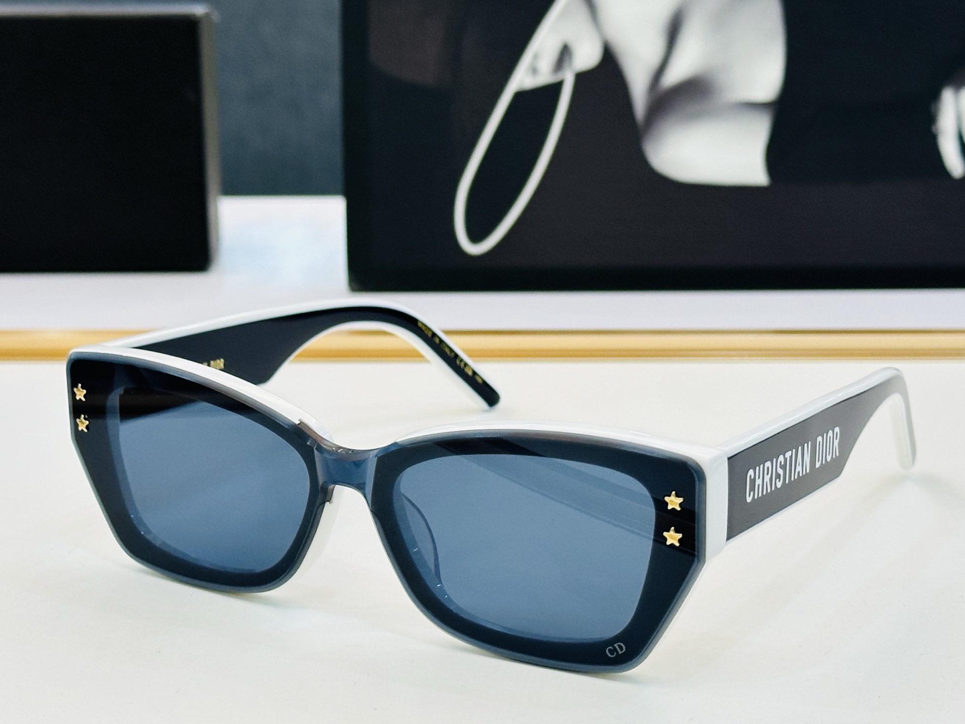 🔻🔻🔻DIO* 迪家 DSGTA32UCR Size：53口19-140 春夏款墨镜 😎🔆 XL搭配镜腿