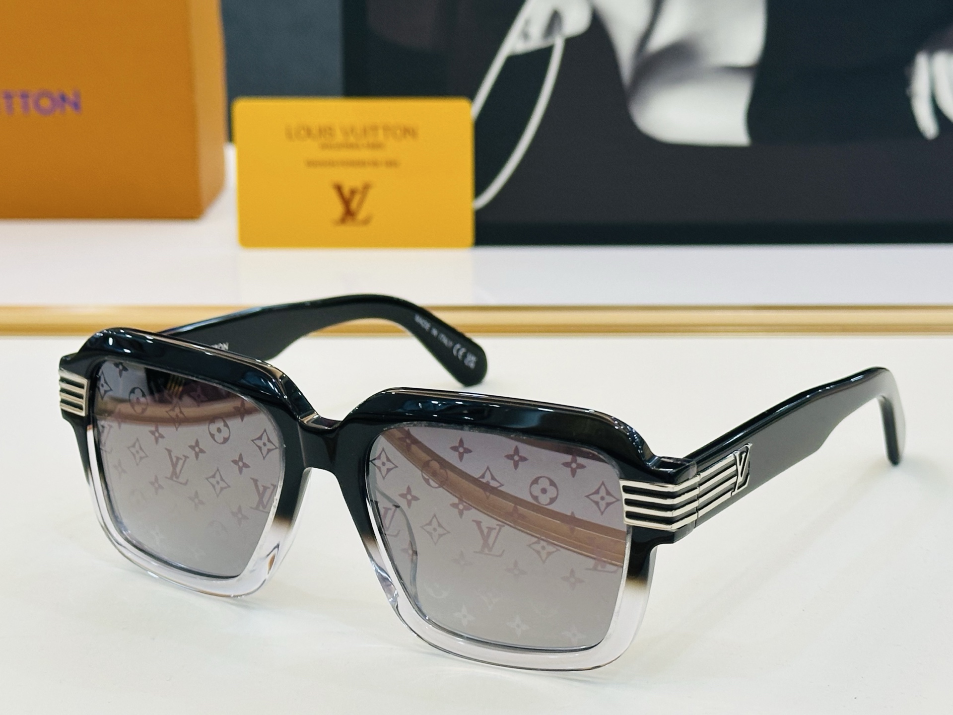 路易家 🎩Z2739U Size：55口19-145  充满活力的 展现独特个性🌟展现大气的你 C高品质