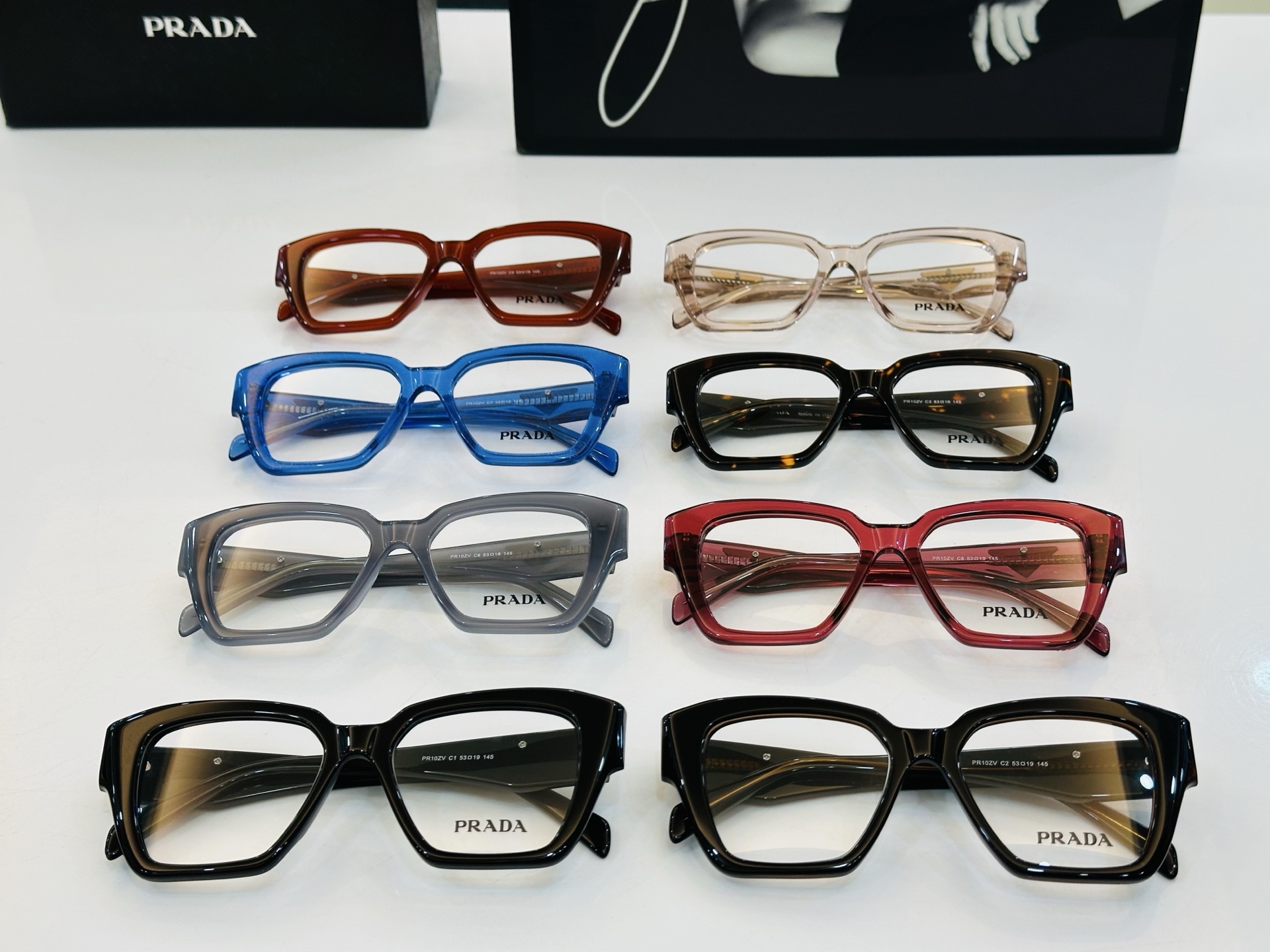 🔺PRAD*🔻普家 PR10ZV Size：53口19-145 眼镜系列堪称精湛制作 彰显独特个 Z最新