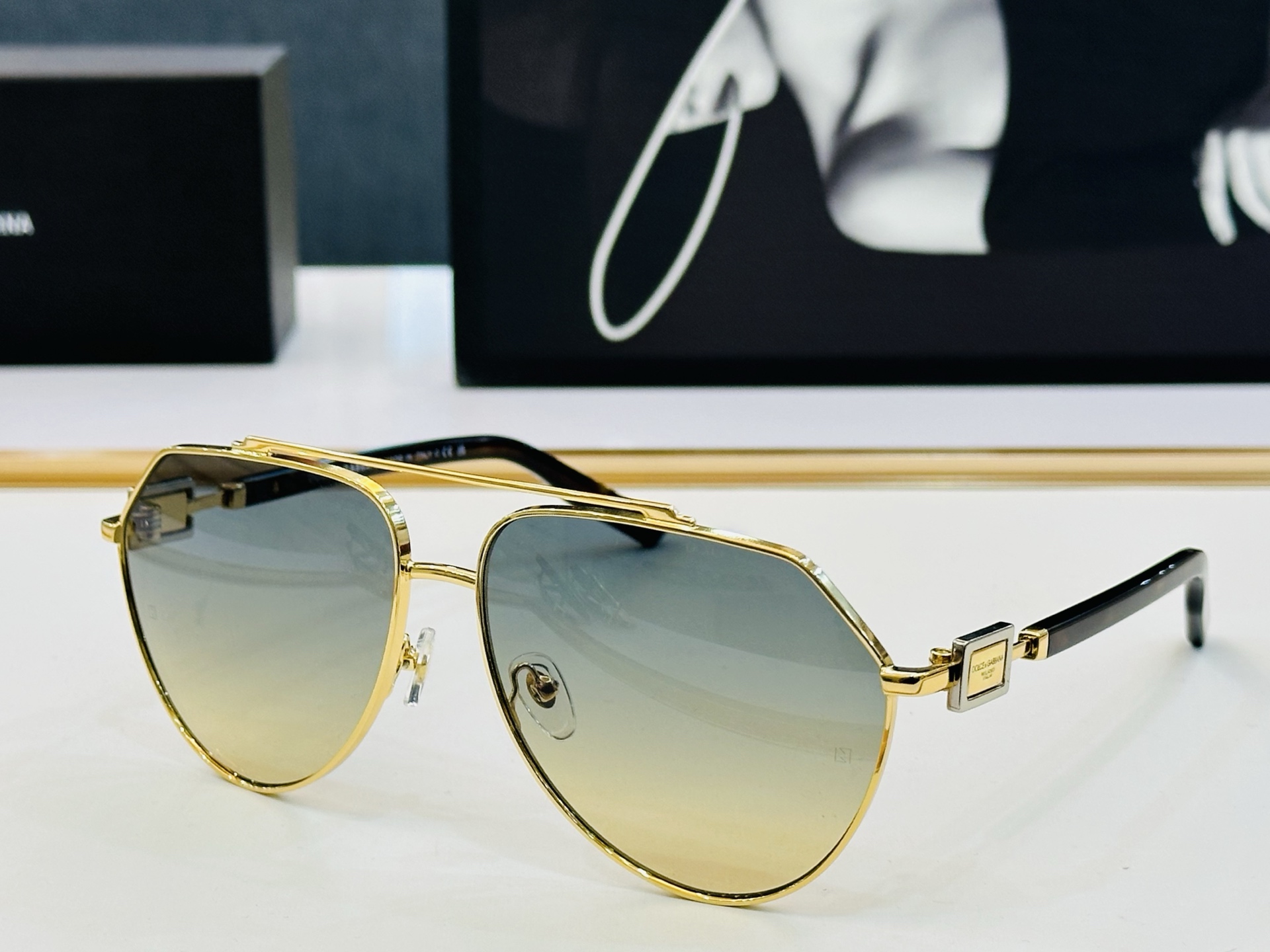 DOLCE&GABBANA* 杜家 DG2315 size：62口14-145  质量杠杠的 👍喜欢的快