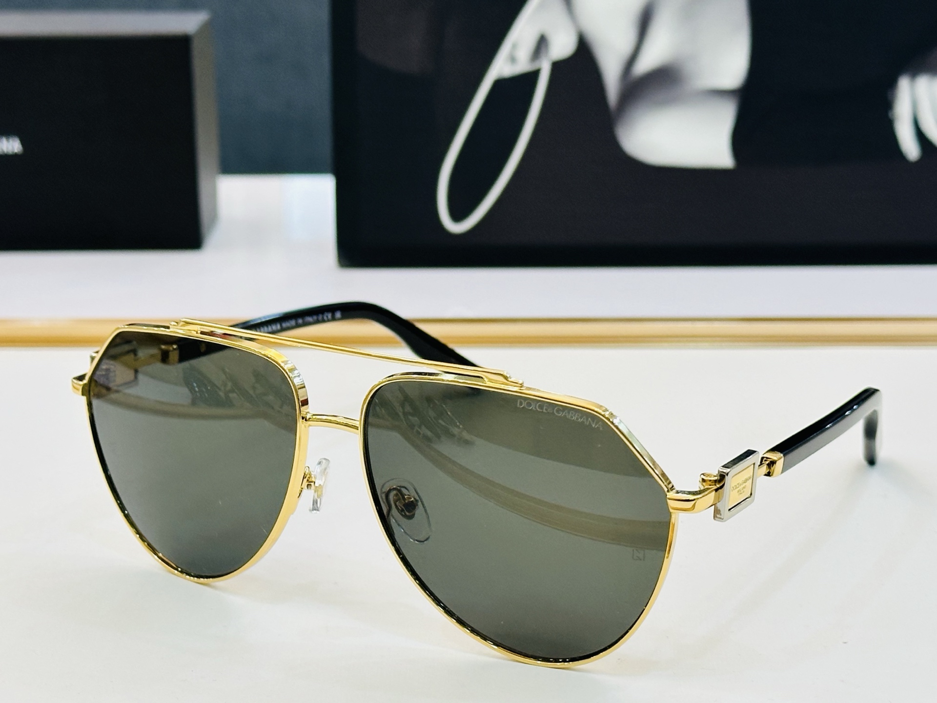 DOLCE&GABBANA* 杜家 DG2315 size：62口14-145  质量杠杠的 👍喜欢的快