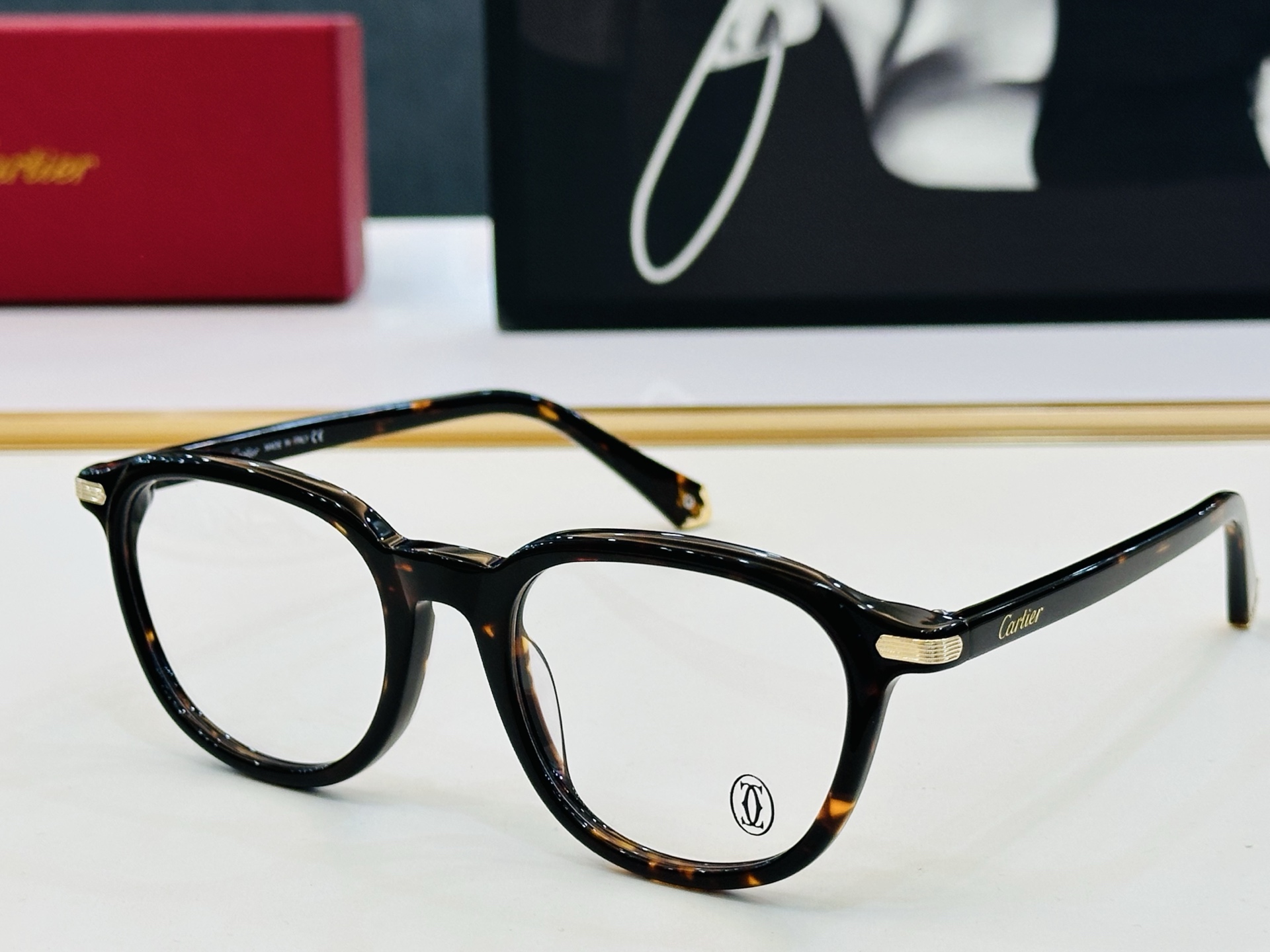 Cartier-卡家 ✨CT0541S Size：53口21-145 不挑脸型 简约大气 时尚休闲 👌👃