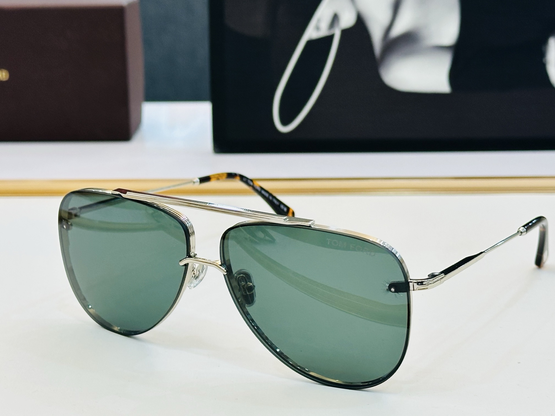 🆕款 TOM FORD🏇汤姆家 MODELTF1071 size：62口12-145 🈷️😍时尚潮流 C
