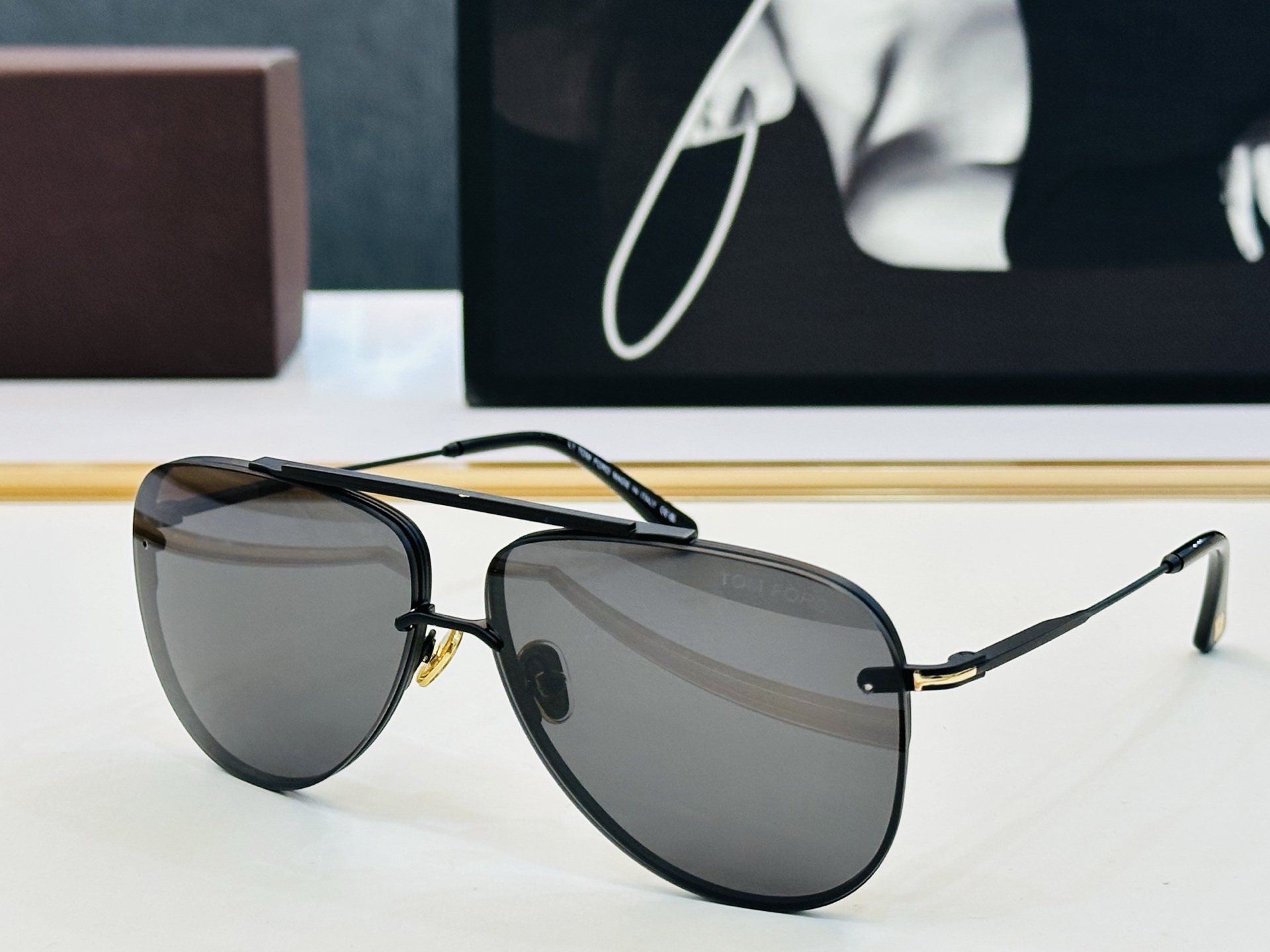 🆕款 TOM FORD🏇汤姆家 MODELTF1071 size：62口12-145 🈷️😍时尚潮流 C