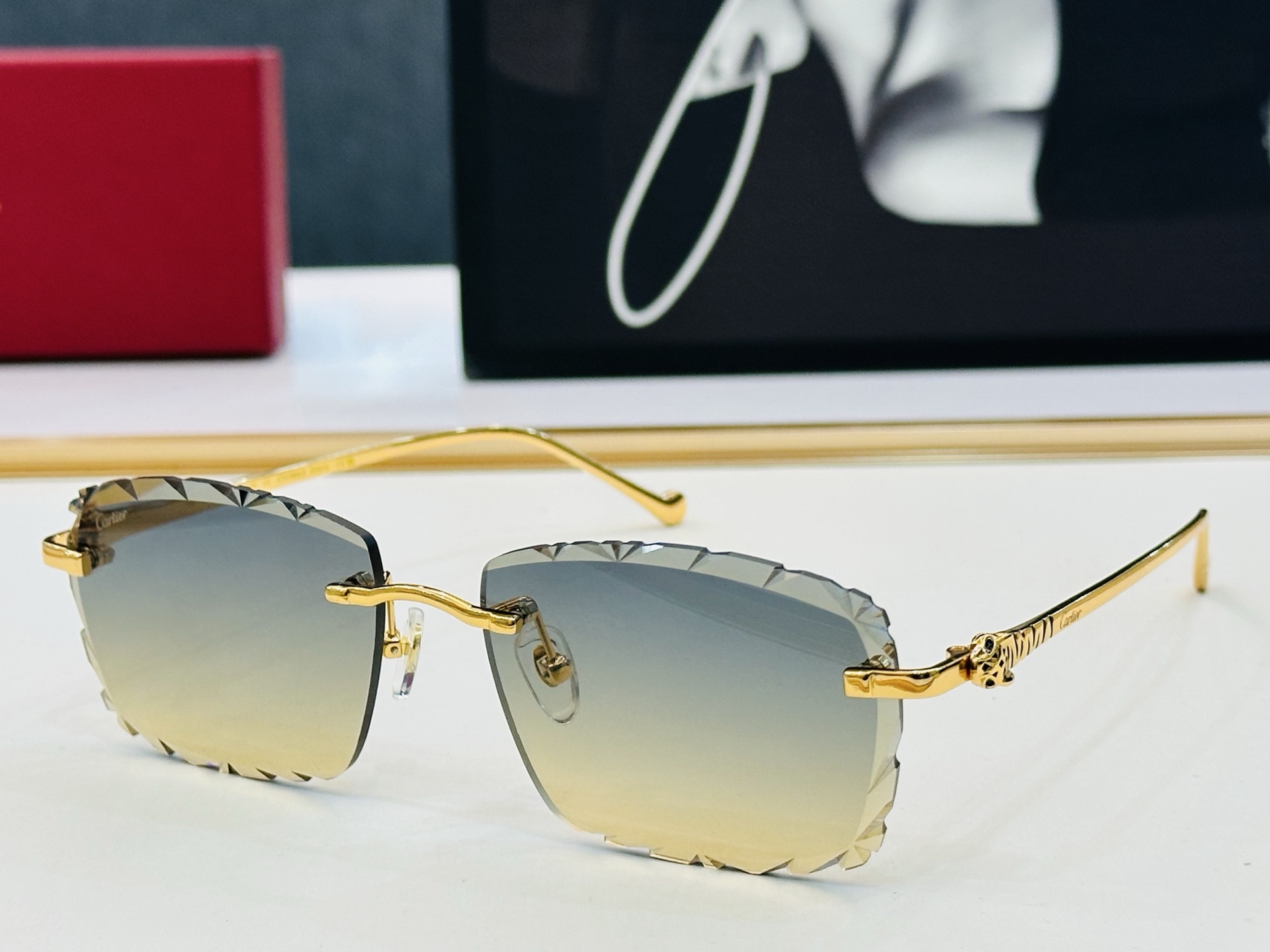 🆕 原版Cartie* 卡家 太阳镜 CT01594 Size：57口17-142 电镀工艺精湛大牌品 