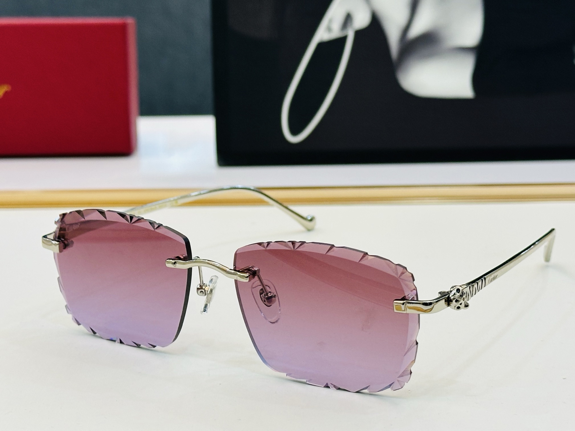🆕 原版Cartie* 卡家 太阳镜 CT01594 Size：57口17-142 电镀工艺精湛大牌品 